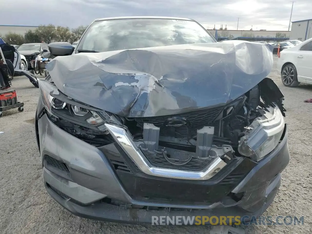 5 Photograph of a damaged car JN1BJ1CVXLW258999 NISSAN ROGUE 2020