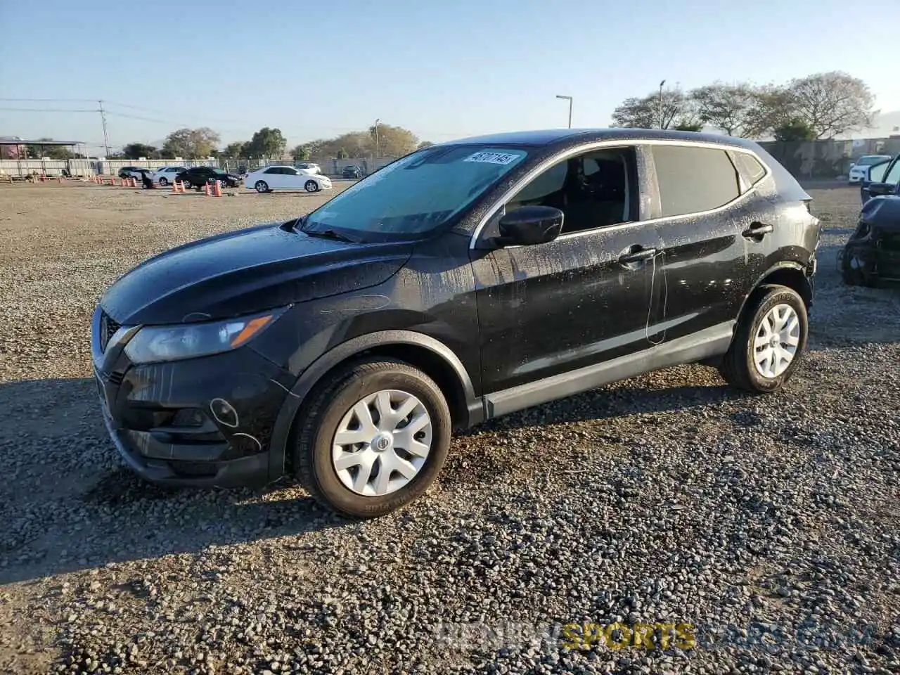 1 Photograph of a damaged car JN1BJ1CVXLW263488 NISSAN ROGUE 2020