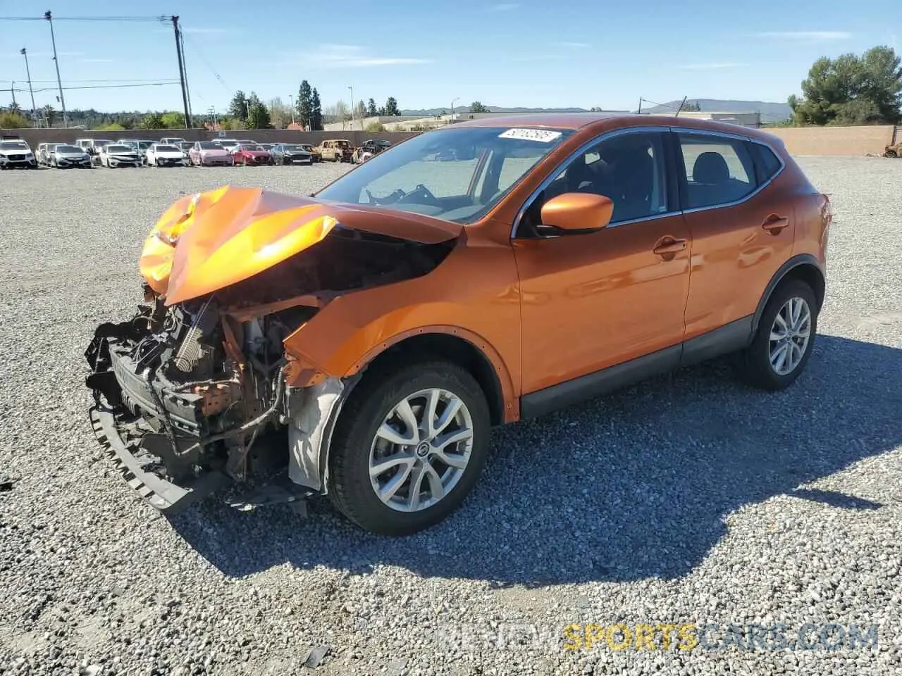 1 Photograph of a damaged car JN1BJ1CW0LW360207 NISSAN ROGUE 2020