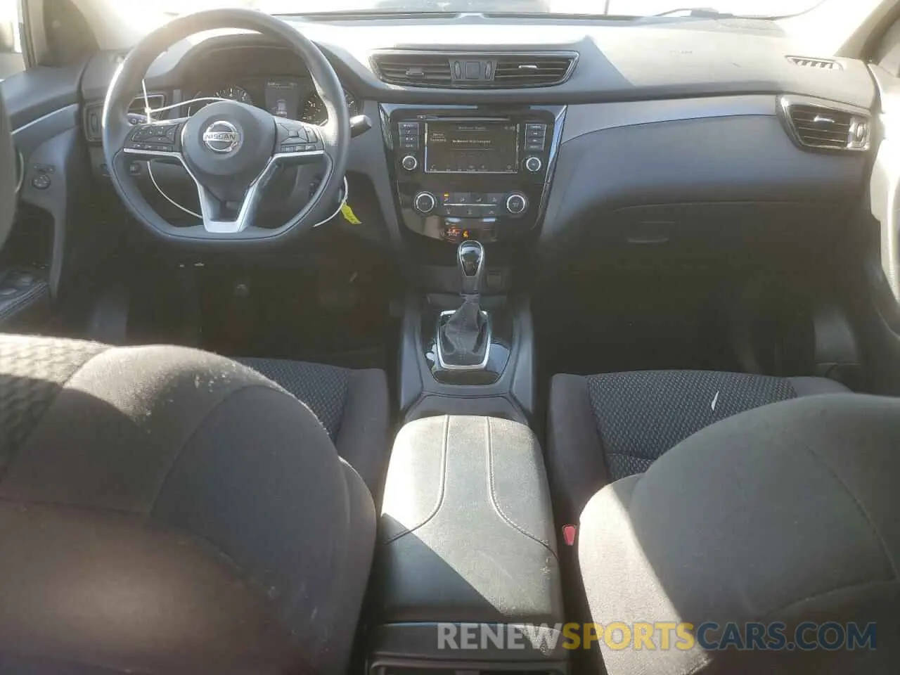 8 Photograph of a damaged car JN1BJ1CW0LW363771 NISSAN ROGUE 2020
