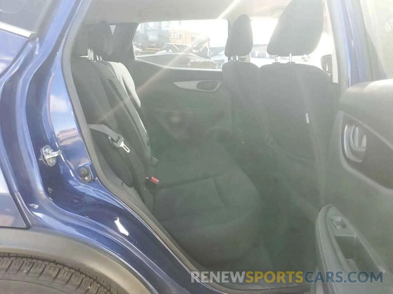 11 Photograph of a damaged car JN1BJ1CW0LW368811 NISSAN ROGUE 2020