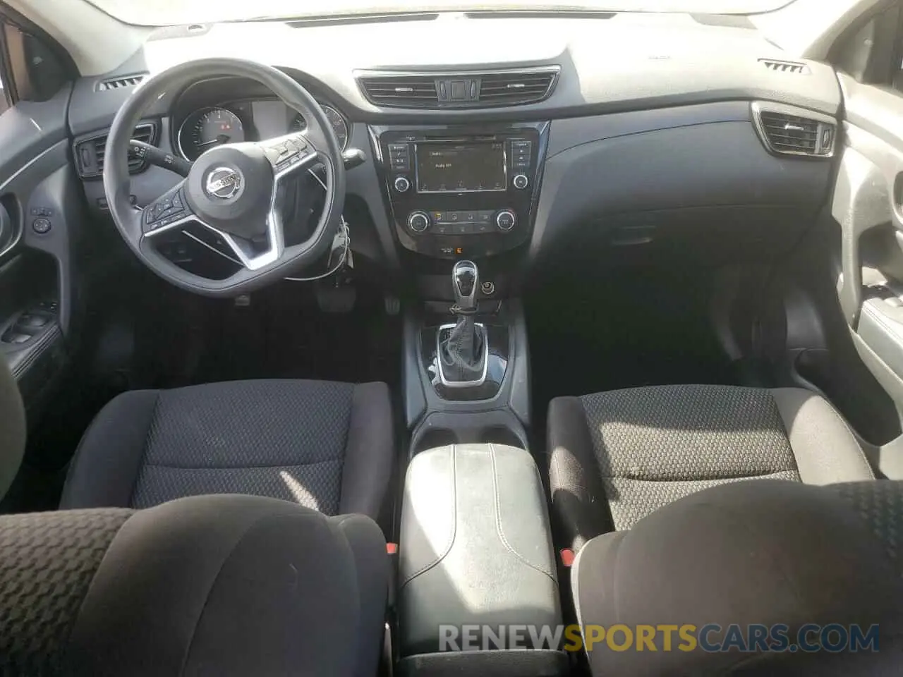 8 Photograph of a damaged car JN1BJ1CW0LW368811 NISSAN ROGUE 2020