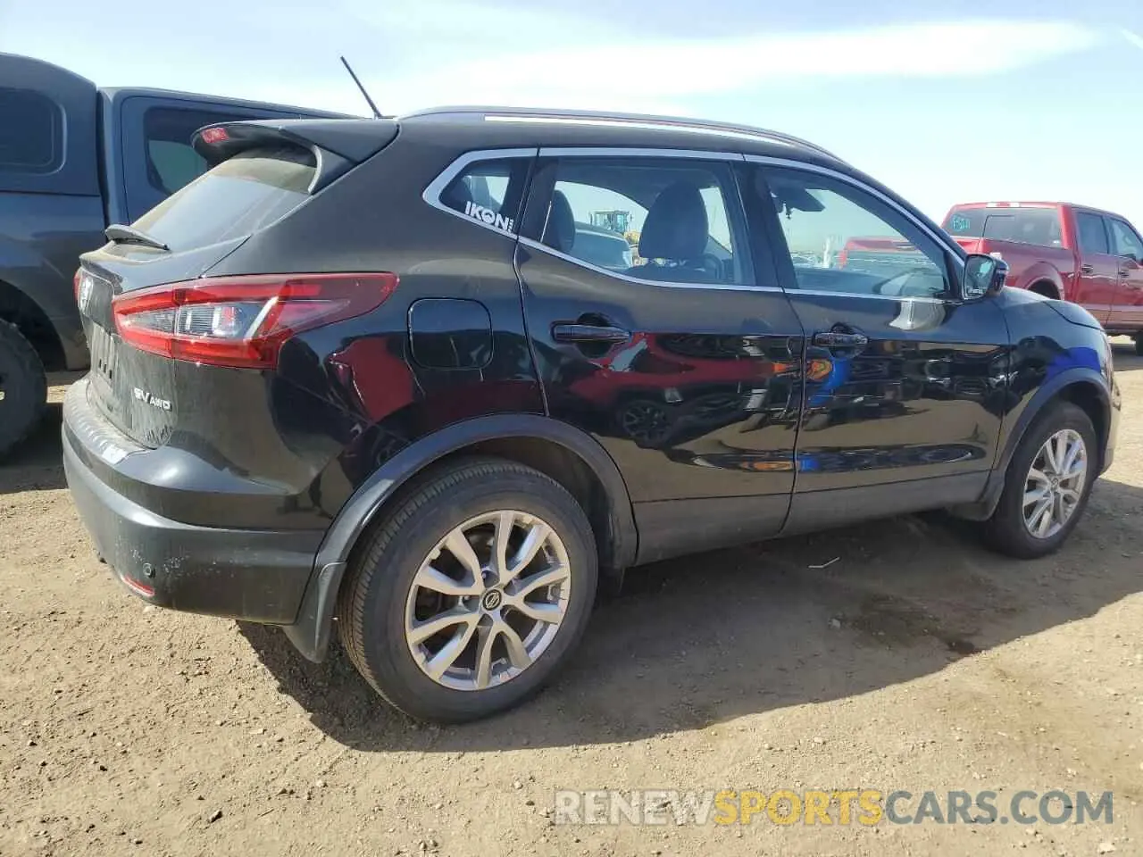 3 Photograph of a damaged car JN1BJ1CW0LW378593 NISSAN ROGUE 2020