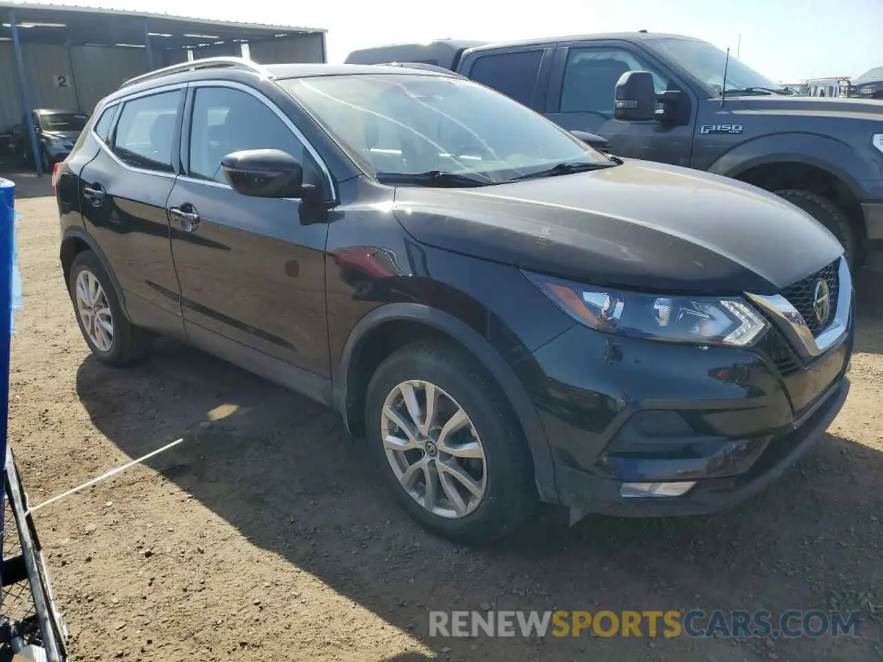 4 Photograph of a damaged car JN1BJ1CW0LW378593 NISSAN ROGUE 2020