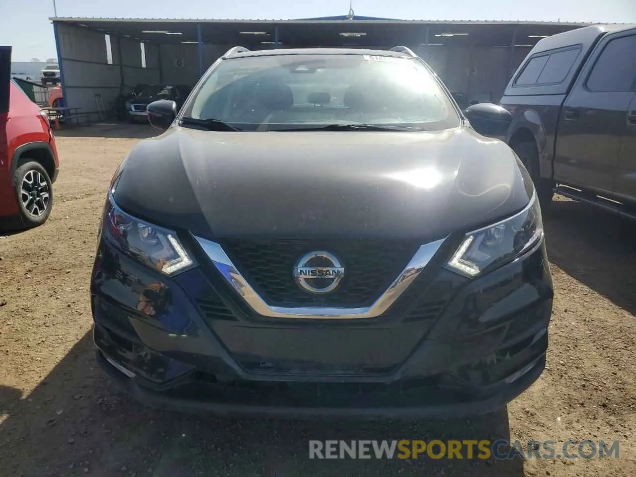 5 Photograph of a damaged car JN1BJ1CW0LW378593 NISSAN ROGUE 2020