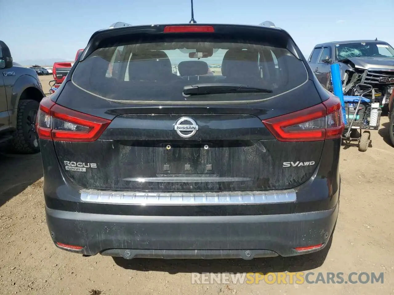 6 Photograph of a damaged car JN1BJ1CW0LW378593 NISSAN ROGUE 2020