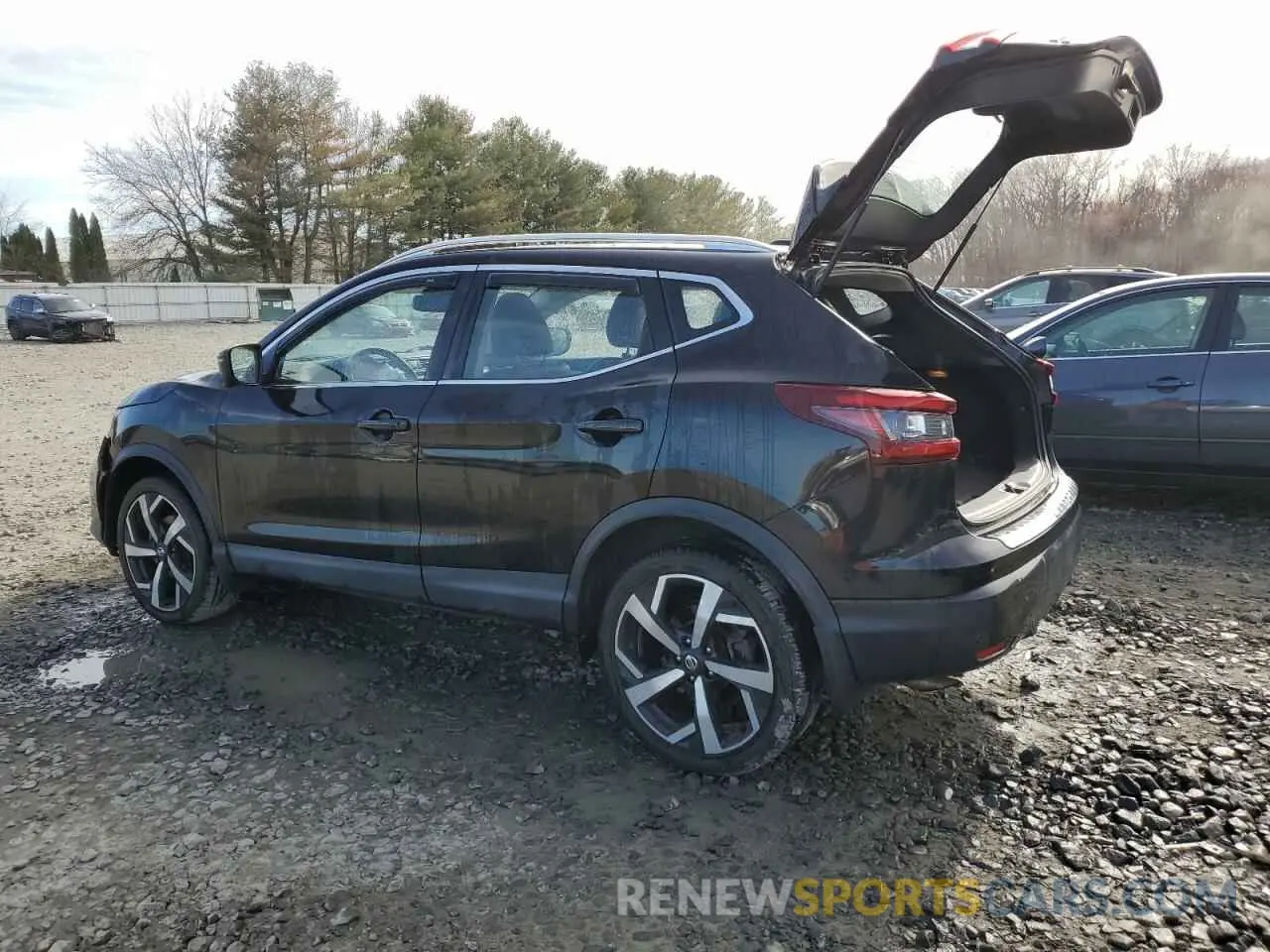2 Photograph of a damaged car JN1BJ1CW0LW646297 NISSAN ROGUE 2020
