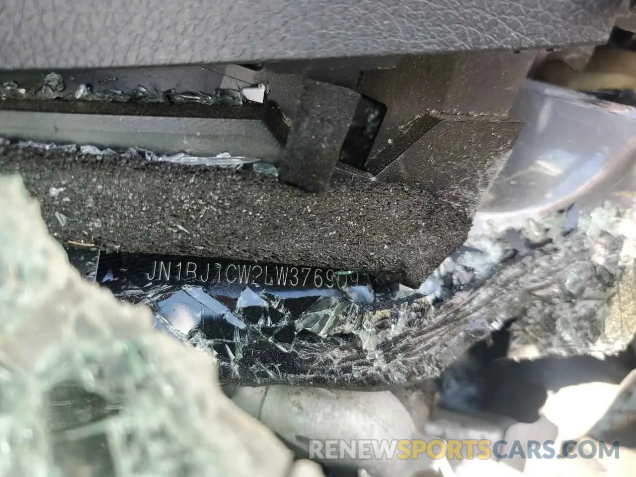 13 Photograph of a damaged car JN1BJ1CW2LW376909 NISSAN ROGUE 2020