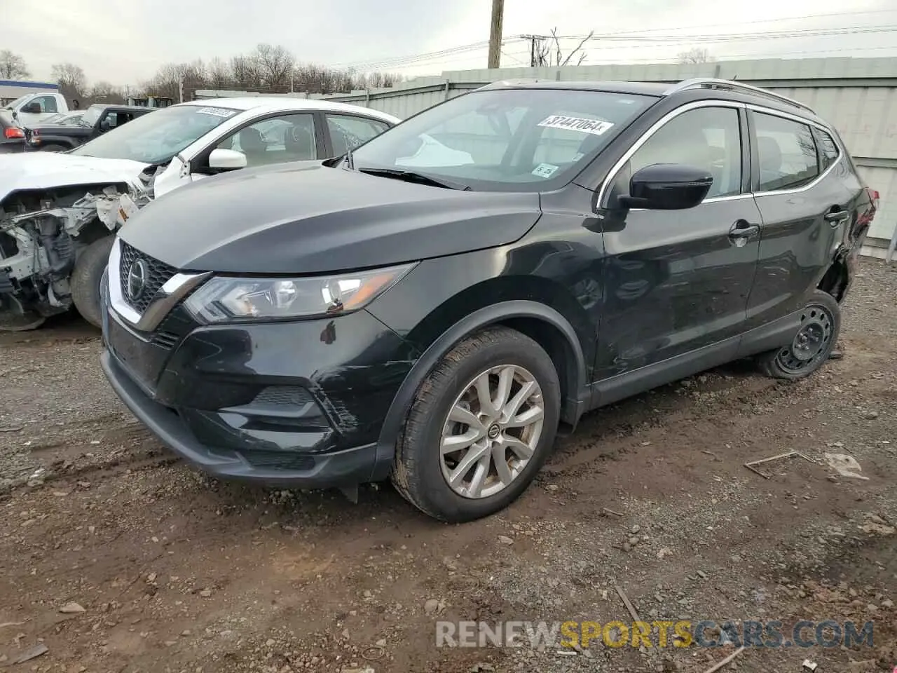 1 Photograph of a damaged car JN1BJ1CW2LW642820 NISSAN ROGUE 2020