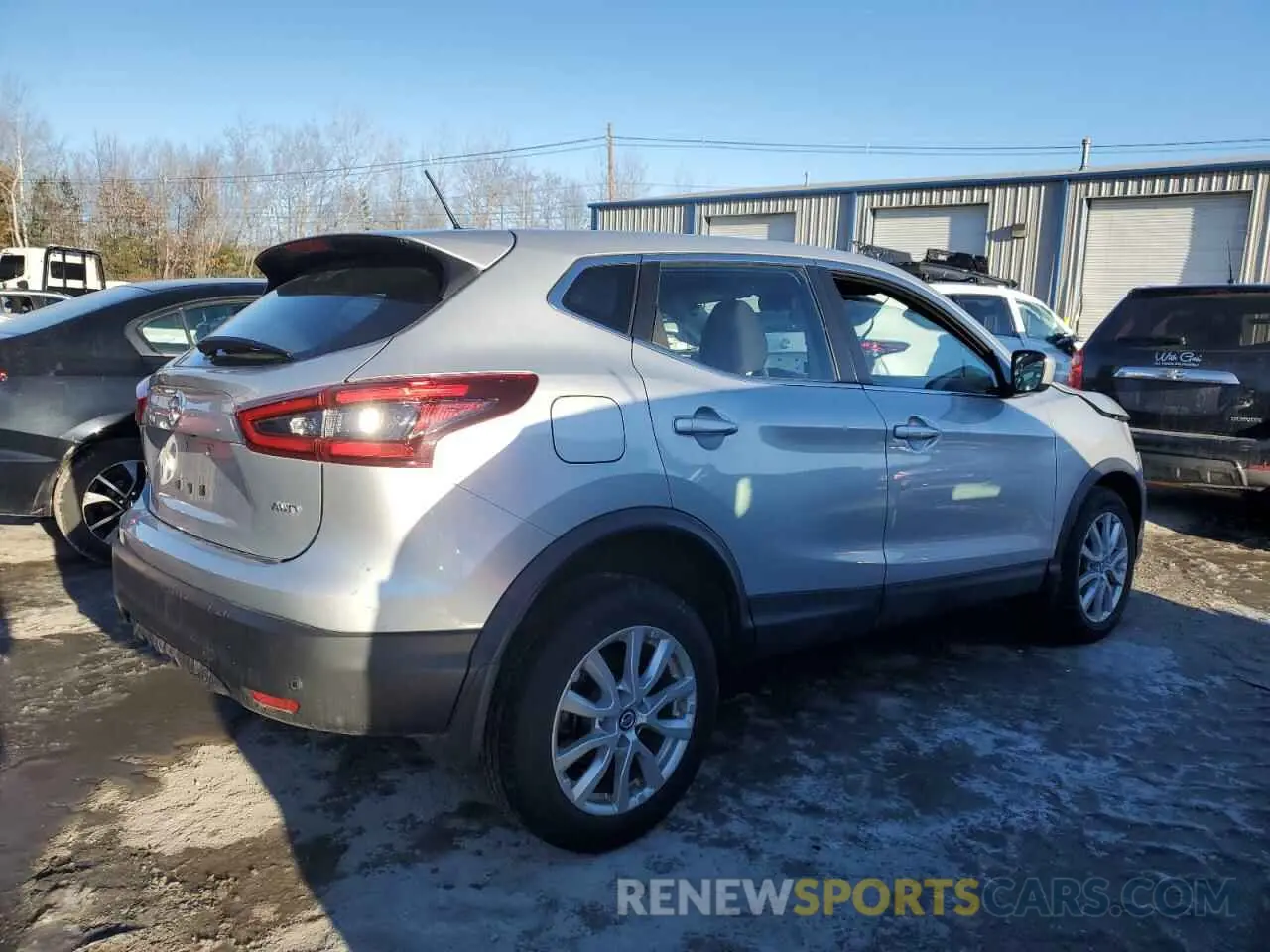 3 Photograph of a damaged car JN1BJ1CW2LW648035 NISSAN ROGUE 2020