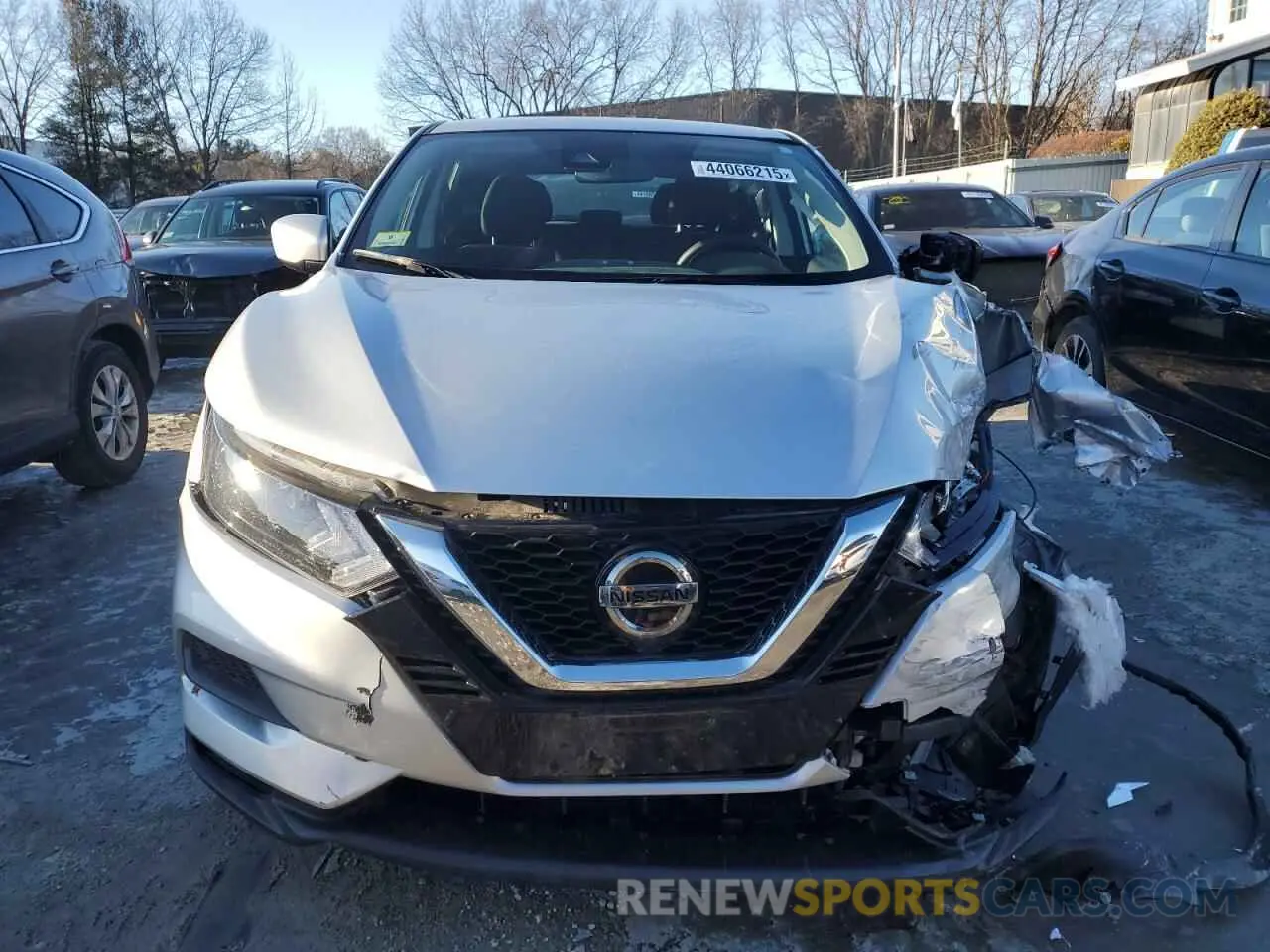 5 Photograph of a damaged car JN1BJ1CW2LW648035 NISSAN ROGUE 2020