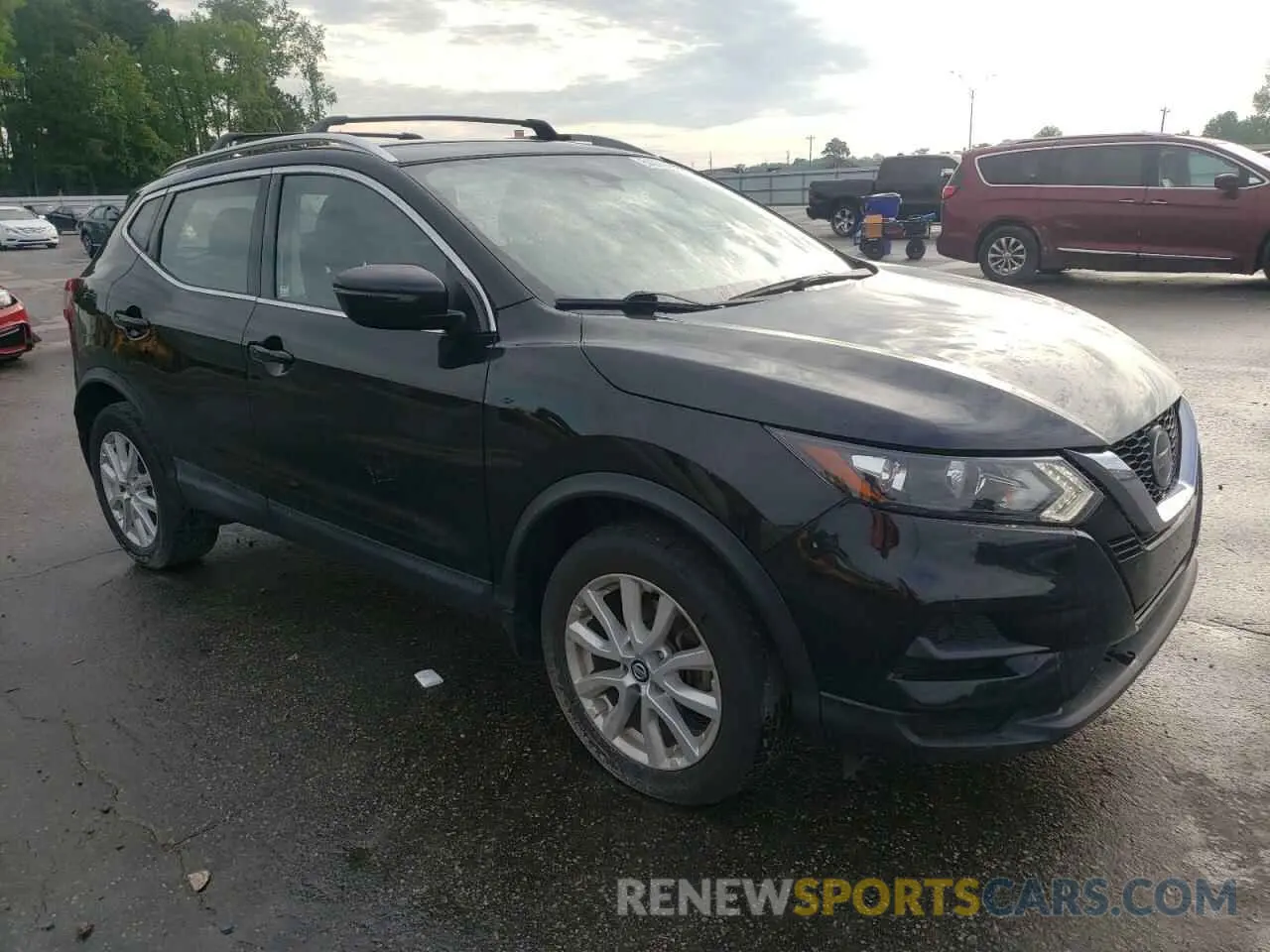 4 Photograph of a damaged car JN1BJ1CW3LW365367 NISSAN ROGUE 2020