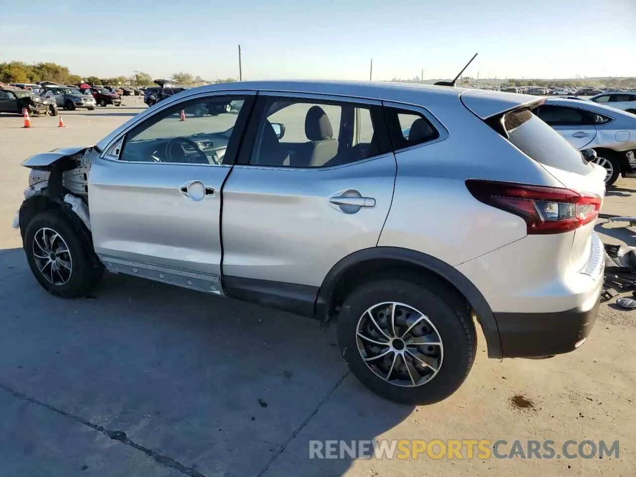 2 Photograph of a damaged car JN1BJ1CW3LW370536 NISSAN ROGUE 2020