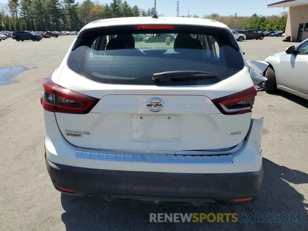 6 Photograph of a damaged car JN1BJ1CW3LW375302 NISSAN ROGUE 2020