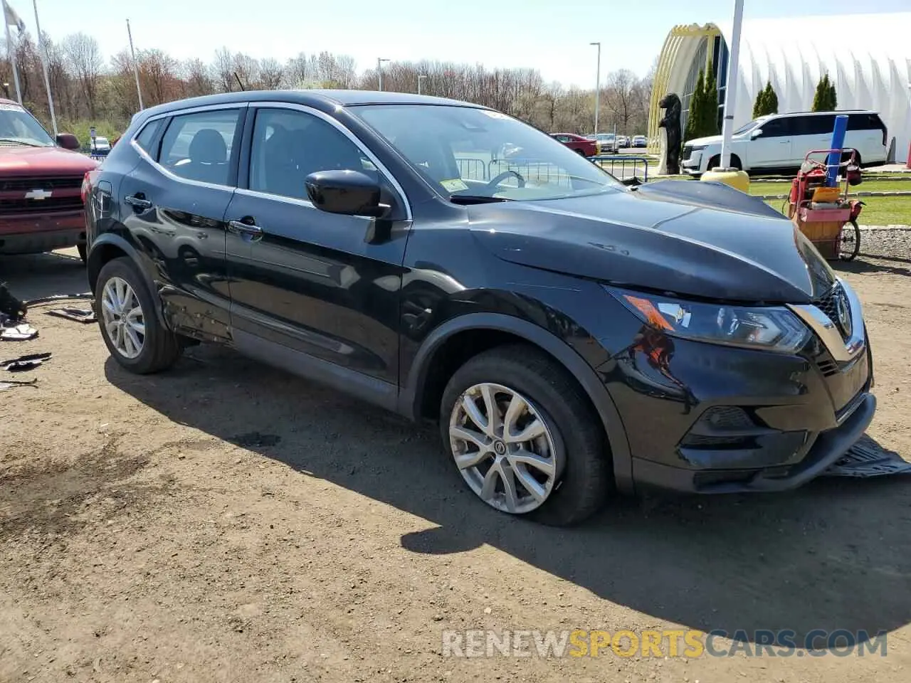 4 Photograph of a damaged car JN1BJ1CW3LW389023 NISSAN ROGUE 2020