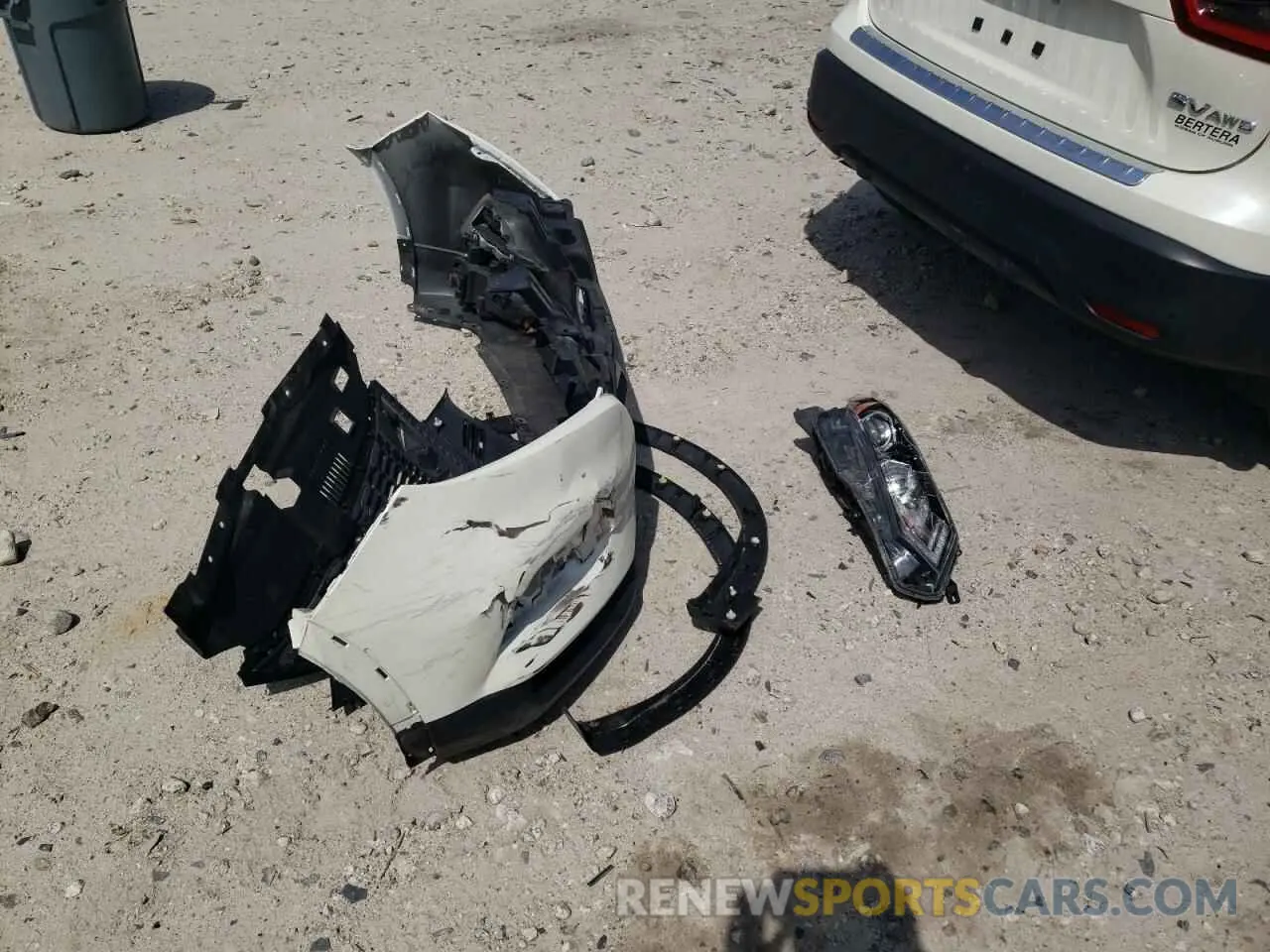 13 Photograph of a damaged car JN1BJ1CW3LW647458 NISSAN ROGUE 2020