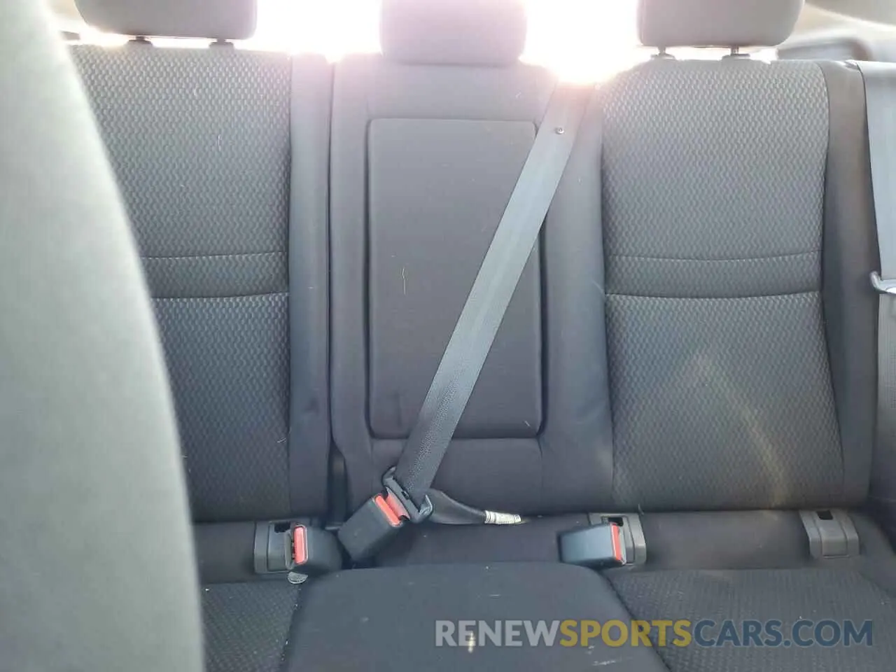 10 Photograph of a damaged car JN1BJ1CW3LW647928 NISSAN ROGUE 2020