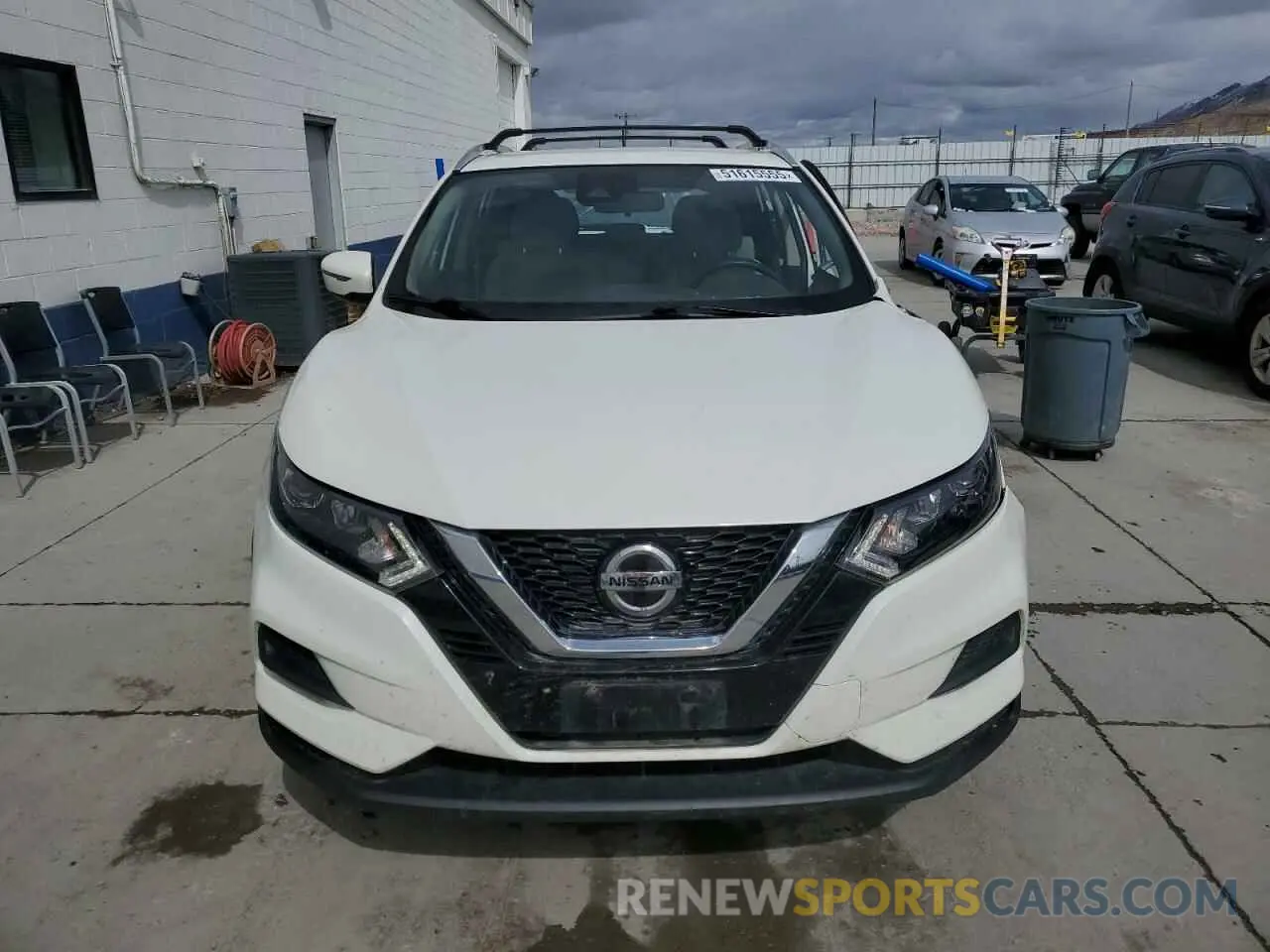 5 Photograph of a damaged car JN1BJ1CW4LW362462 NISSAN ROGUE 2020