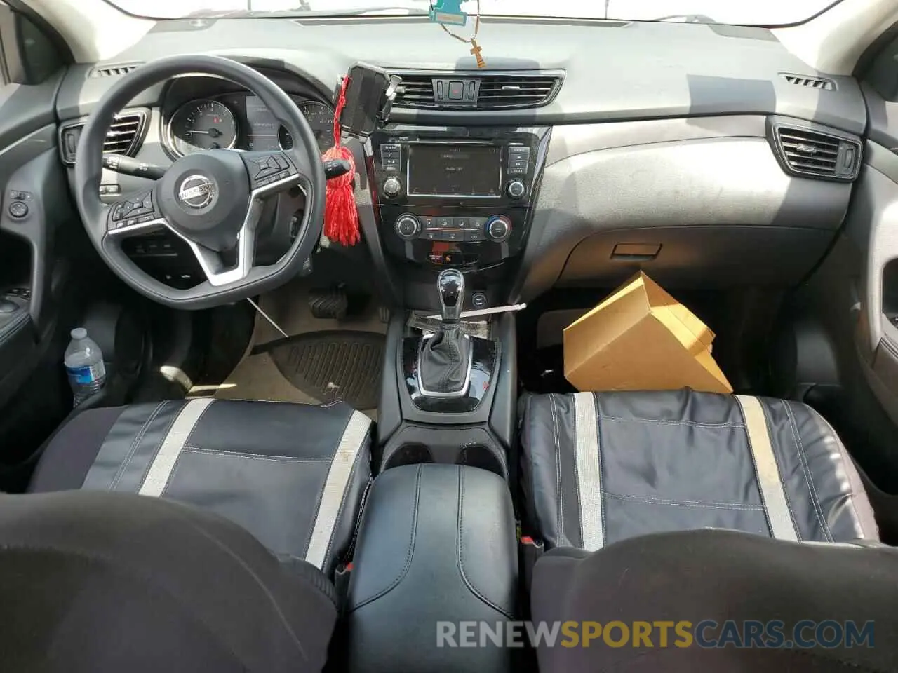 8 Photograph of a damaged car JN1BJ1CW4LW368021 NISSAN ROGUE 2020