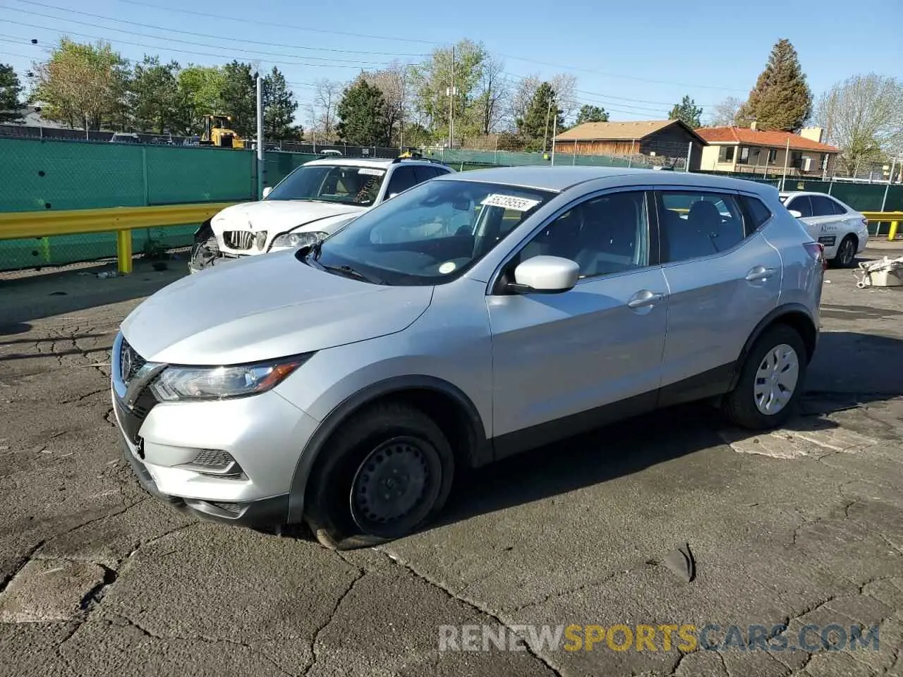 1 Photograph of a damaged car JN1BJ1CW4LW370691 NISSAN ROGUE 2020
