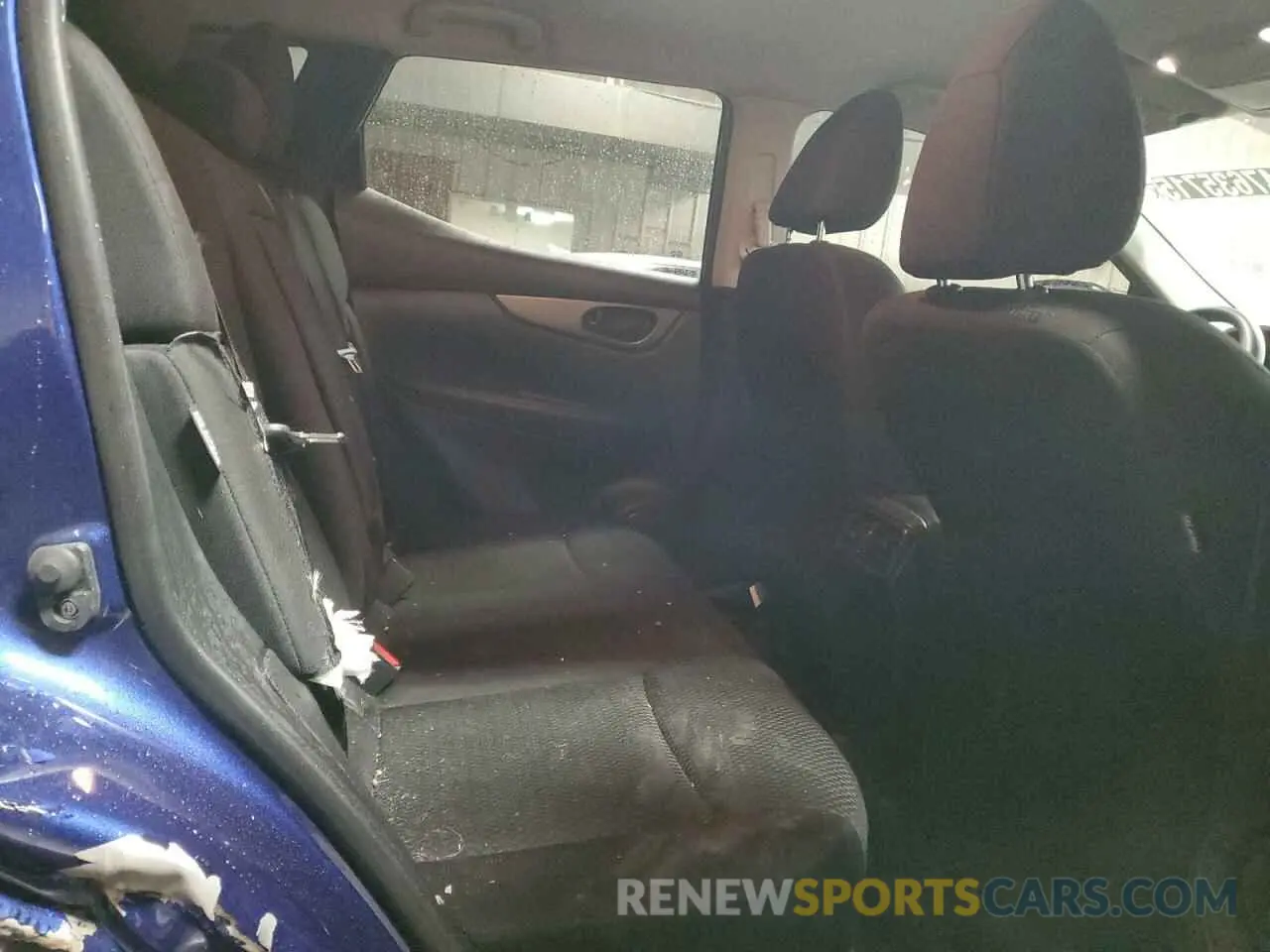 11 Photograph of a damaged car JN1BJ1CW4LW383067 NISSAN ROGUE 2020