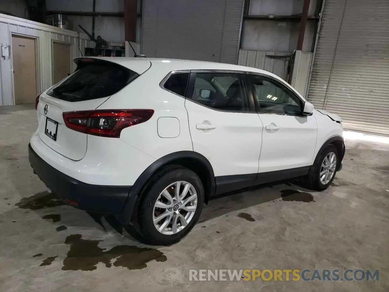 3 Photograph of a damaged car JN1BJ1CW4LW383134 NISSAN ROGUE 2020