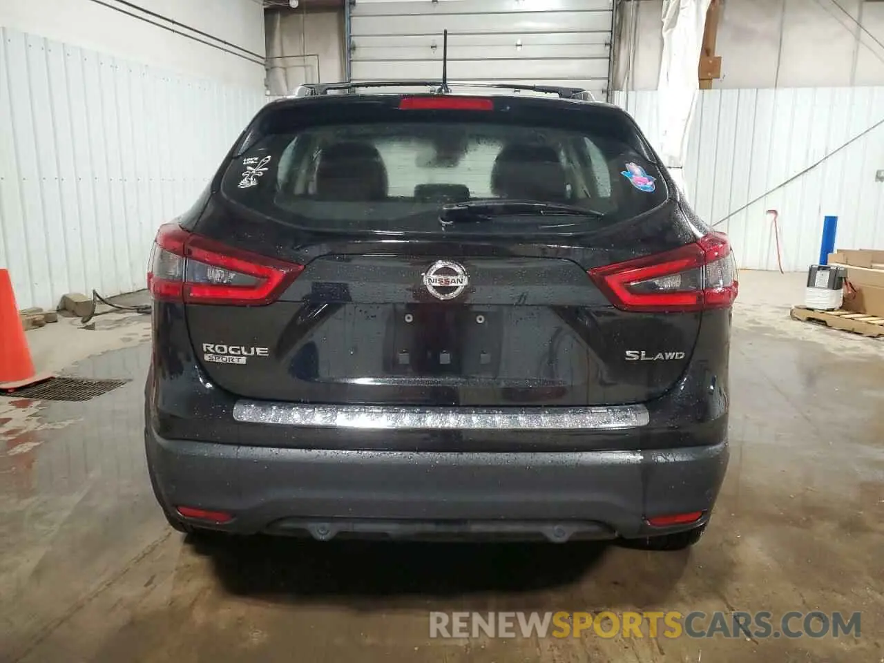 6 Photograph of a damaged car JN1BJ1CW4LW641507 NISSAN ROGUE 2020