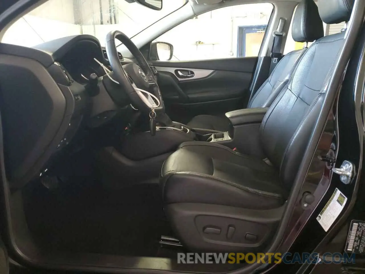 7 Photograph of a damaged car JN1BJ1CW4LW641507 NISSAN ROGUE 2020
