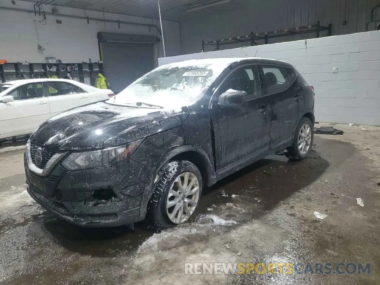 1 Photograph of a damaged car JN1BJ1CW4LW642009 NISSAN ROGUE 2020