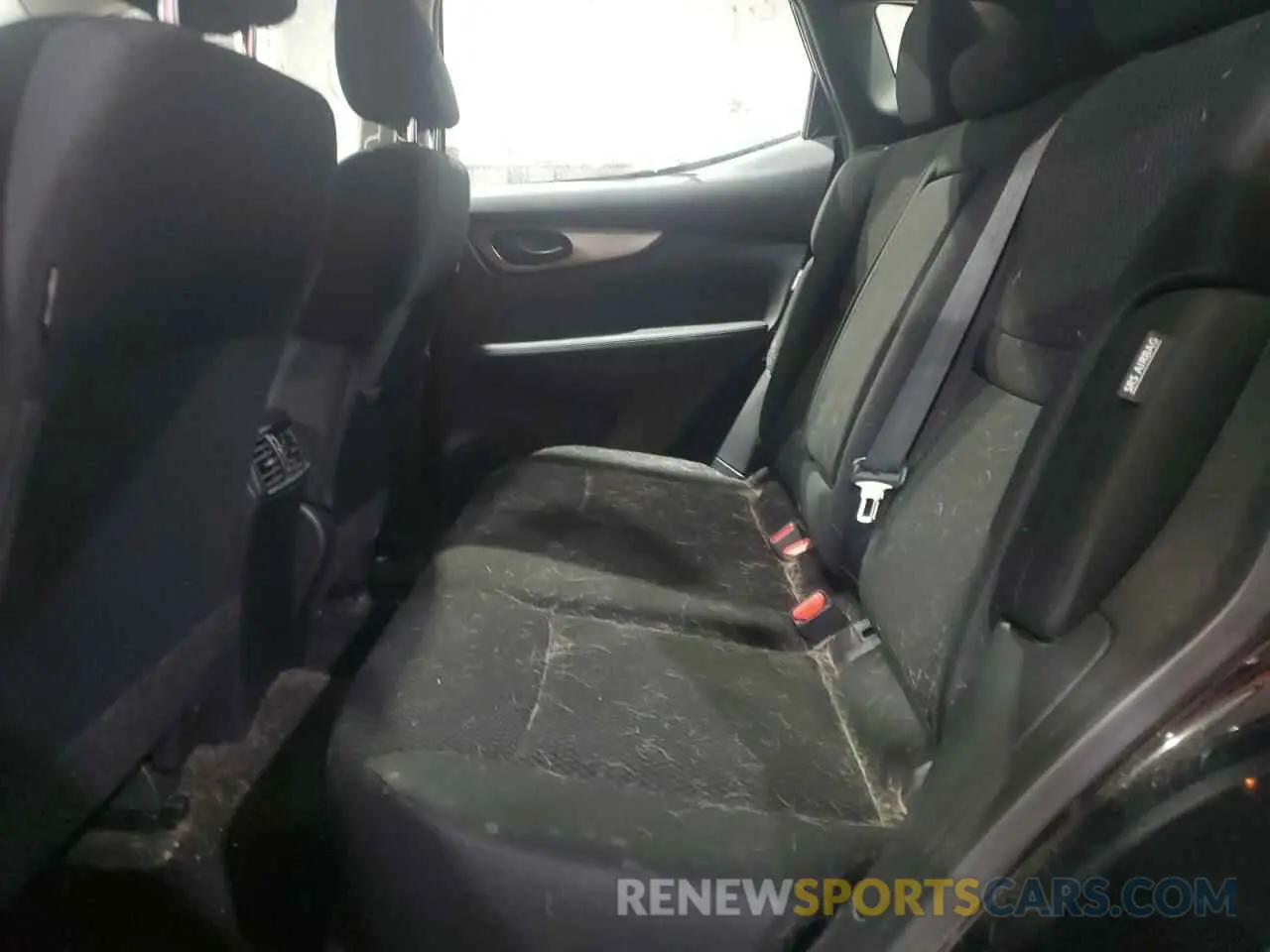 10 Photograph of a damaged car JN1BJ1CW4LW642009 NISSAN ROGUE 2020