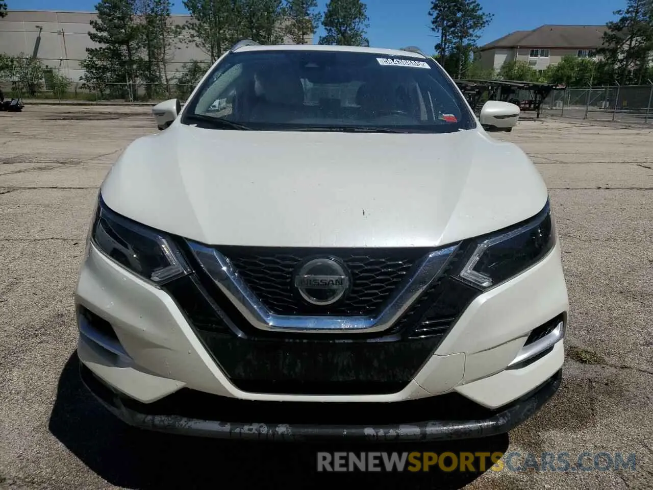 5 Photograph of a damaged car JN1BJ1CW5LW641337 NISSAN ROGUE 2020
