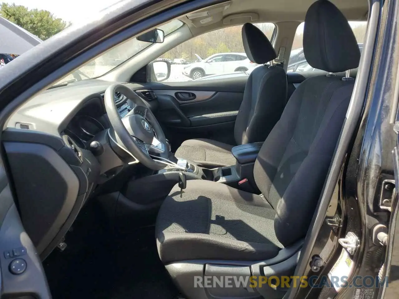7 Photograph of a damaged car JN1BJ1CW6LW370398 NISSAN ROGUE 2020
