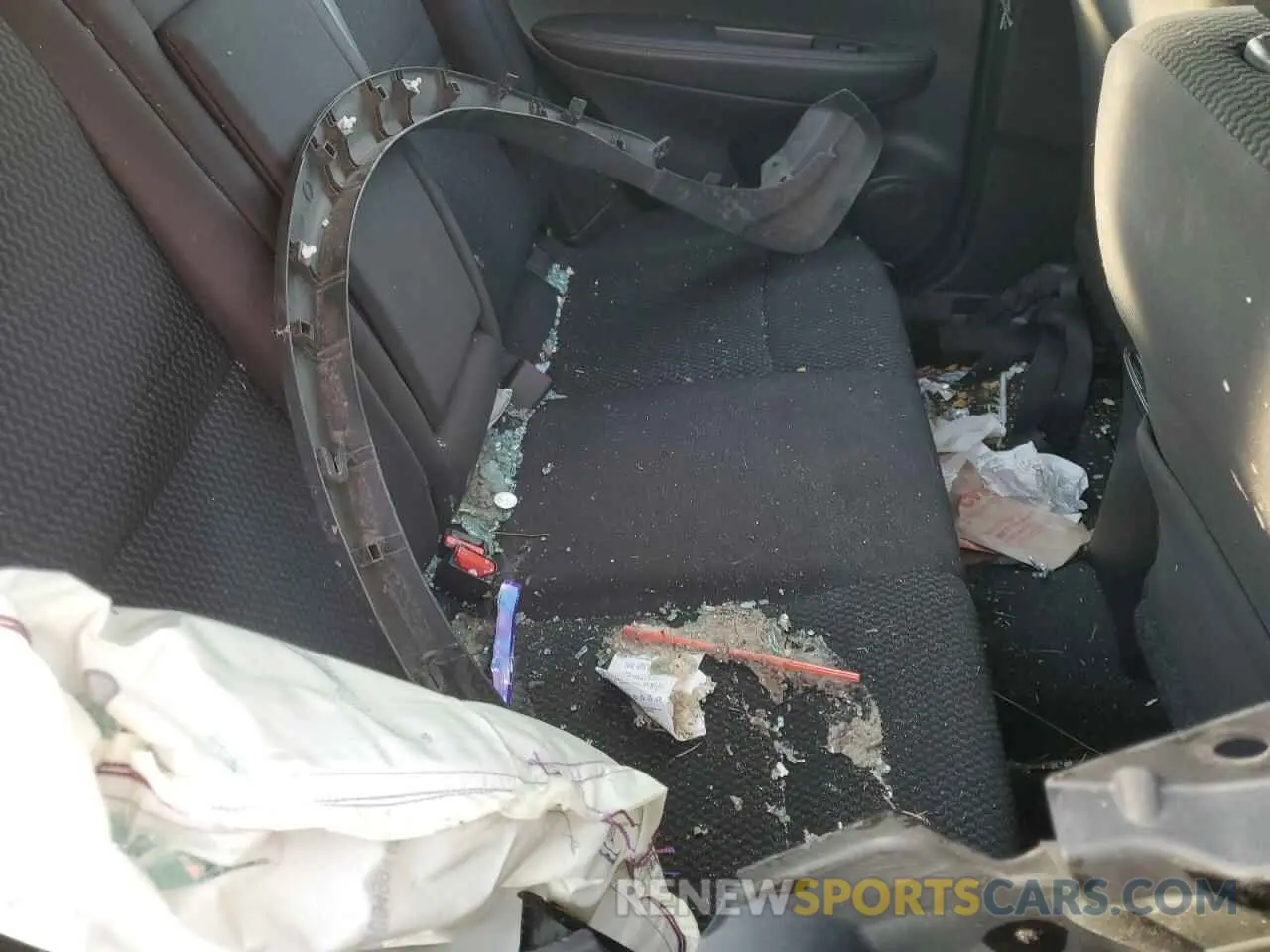 14 Photograph of a damaged car JN1BJ1CW9LW376745 NISSAN ROGUE 2020