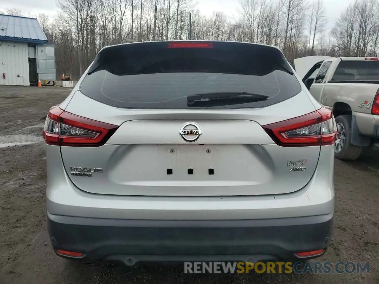 6 Photograph of a damaged car JN1BJ1CW9LW385574 NISSAN ROGUE 2020
