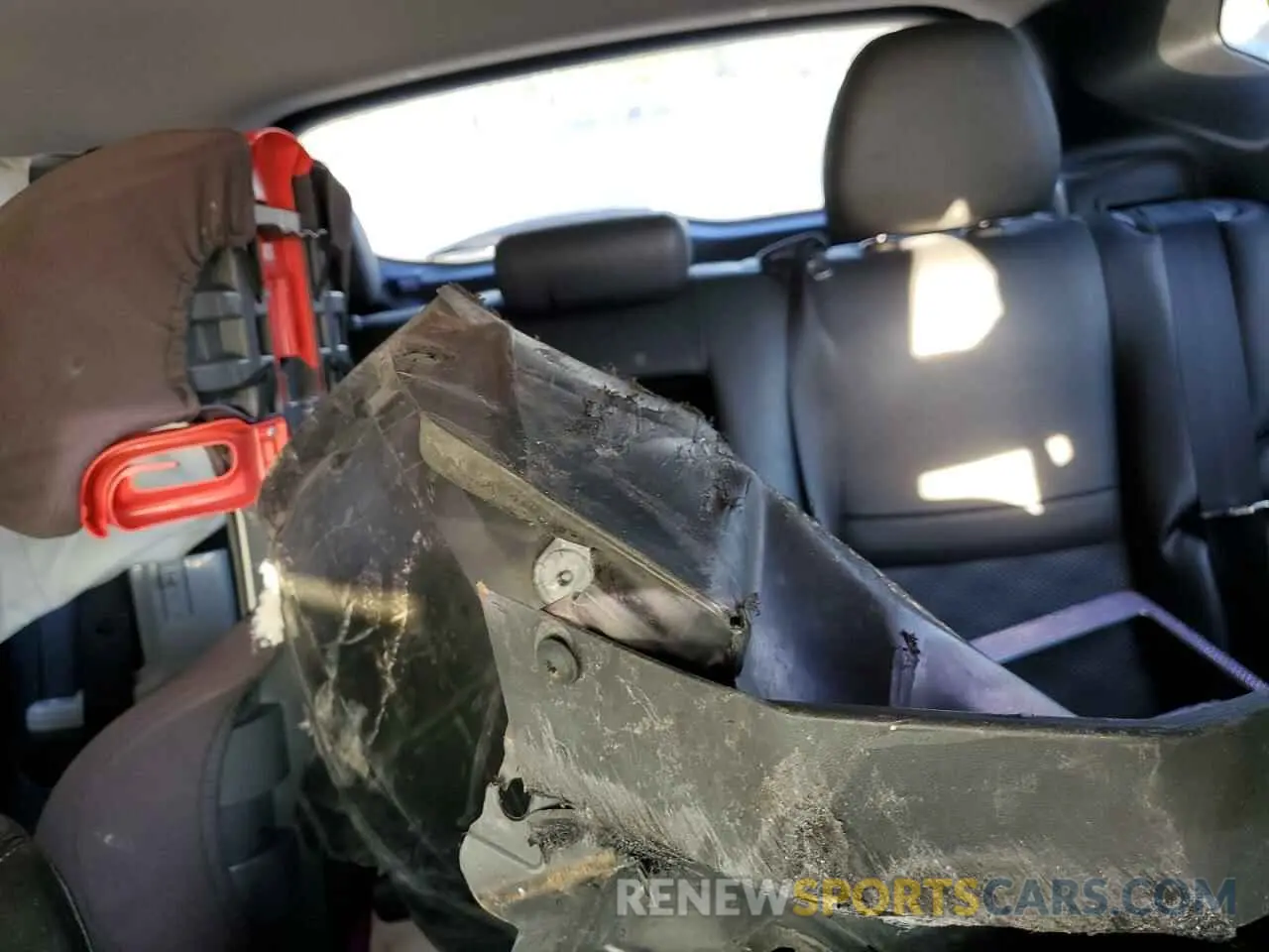 10 Photograph of a damaged car JN1BJ1CW9LW391262 NISSAN ROGUE 2020