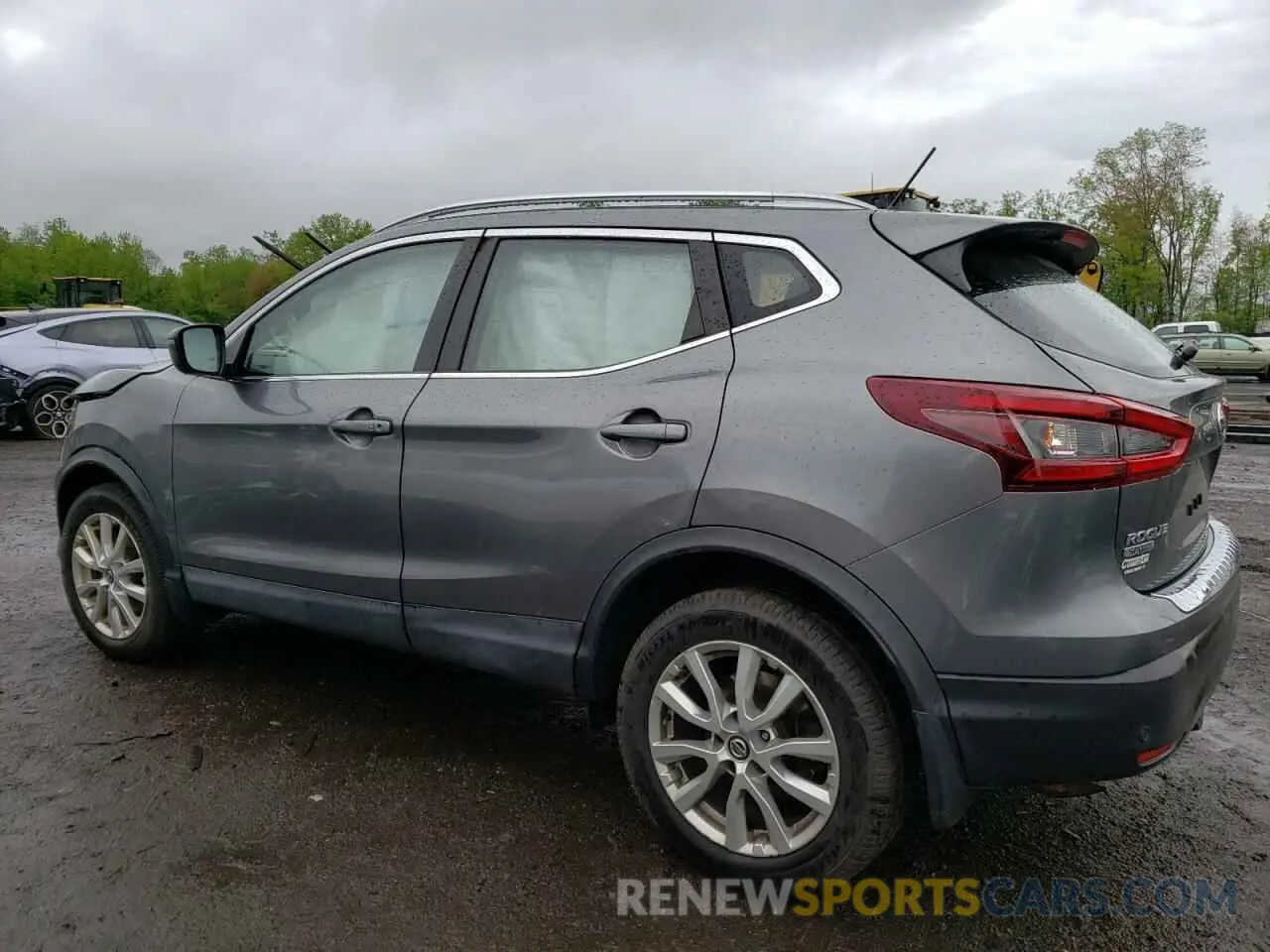 2 Photograph of a damaged car JN1BJ1CWXLW371019 NISSAN ROGUE 2020