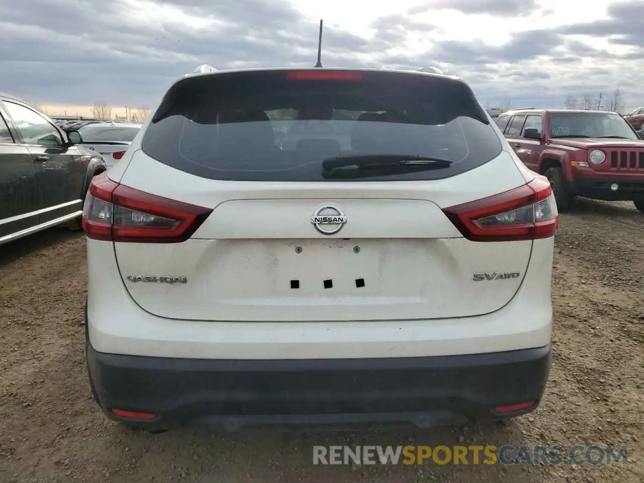 6 Photograph of a damaged car JN1BJ1CWXLW372400 NISSAN ROGUE 2020