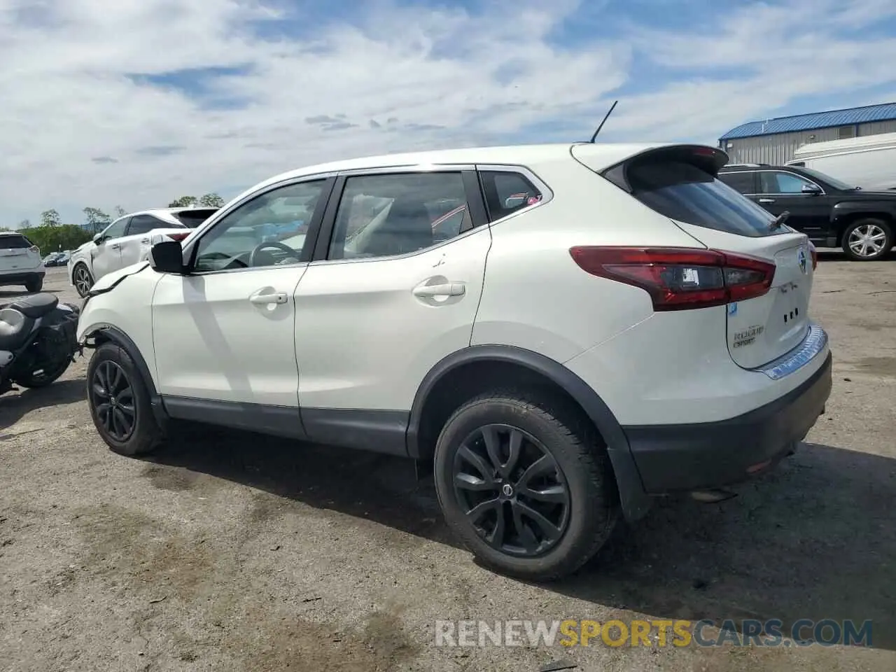 2 Photograph of a damaged car JN1BJ1CWXLW382814 NISSAN ROGUE 2020