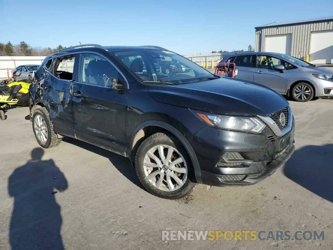 4 Photograph of a damaged car JN1BJ1CWXLW640491 NISSAN ROGUE 2020