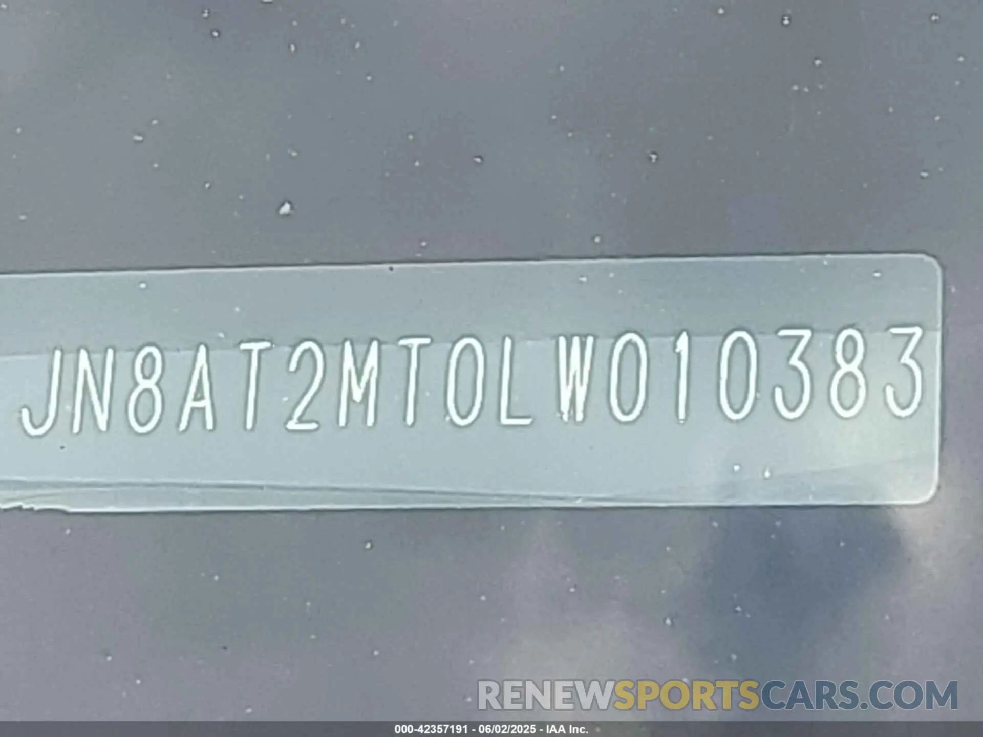 18 Photograph of a damaged car JN8AT2MT0LW010383 NISSAN ROGUE 2020