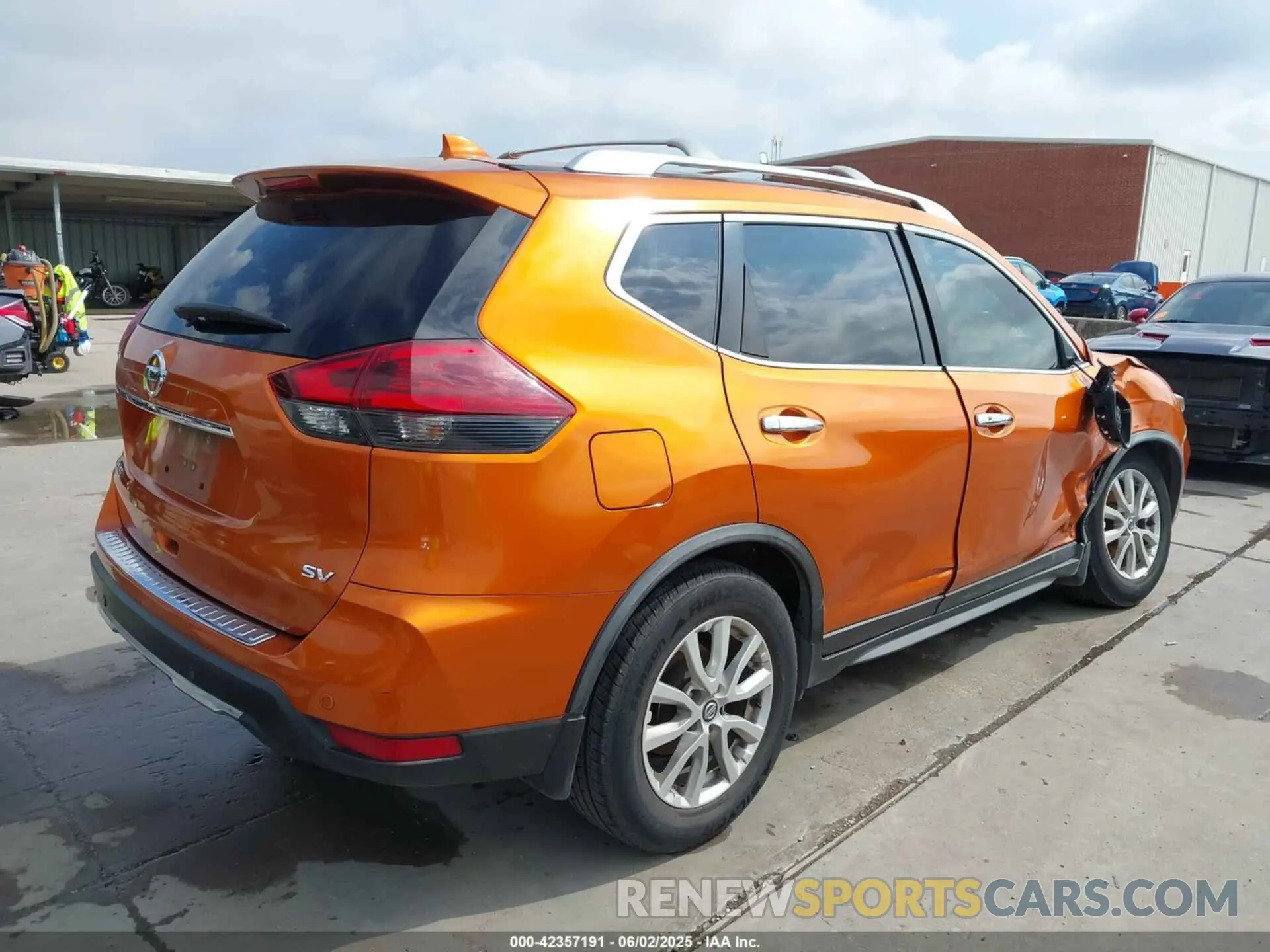 4 Photograph of a damaged car JN8AT2MT0LW010383 NISSAN ROGUE 2020