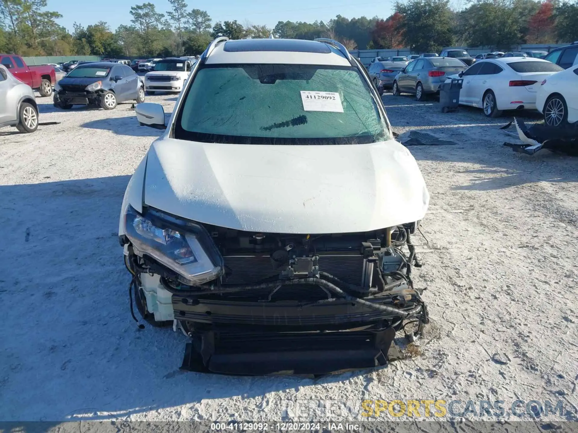 12 Photograph of a damaged car JN8AT2MT0LW012490 NISSAN ROGUE 2020