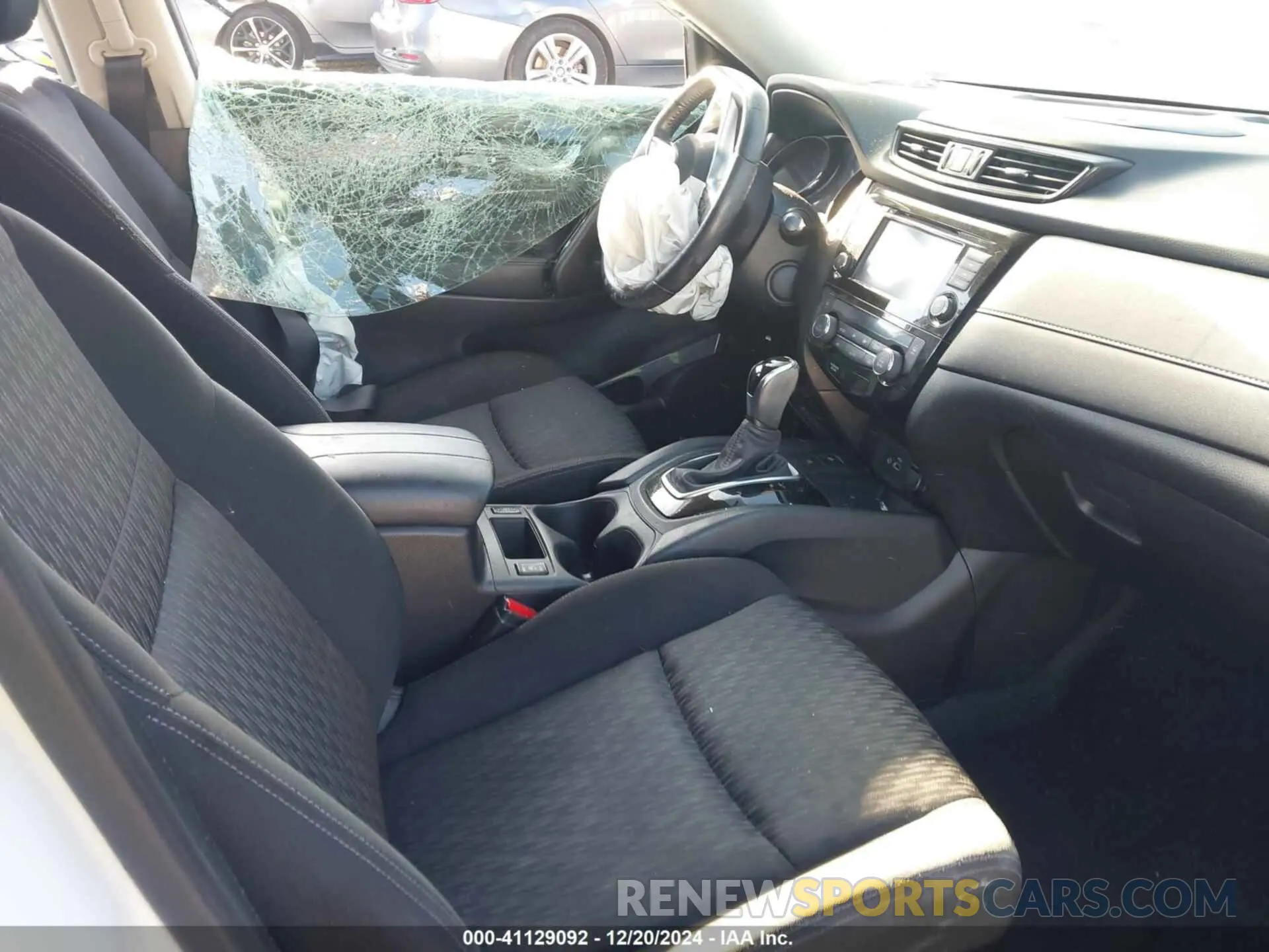 5 Photograph of a damaged car JN8AT2MT0LW012490 NISSAN ROGUE 2020