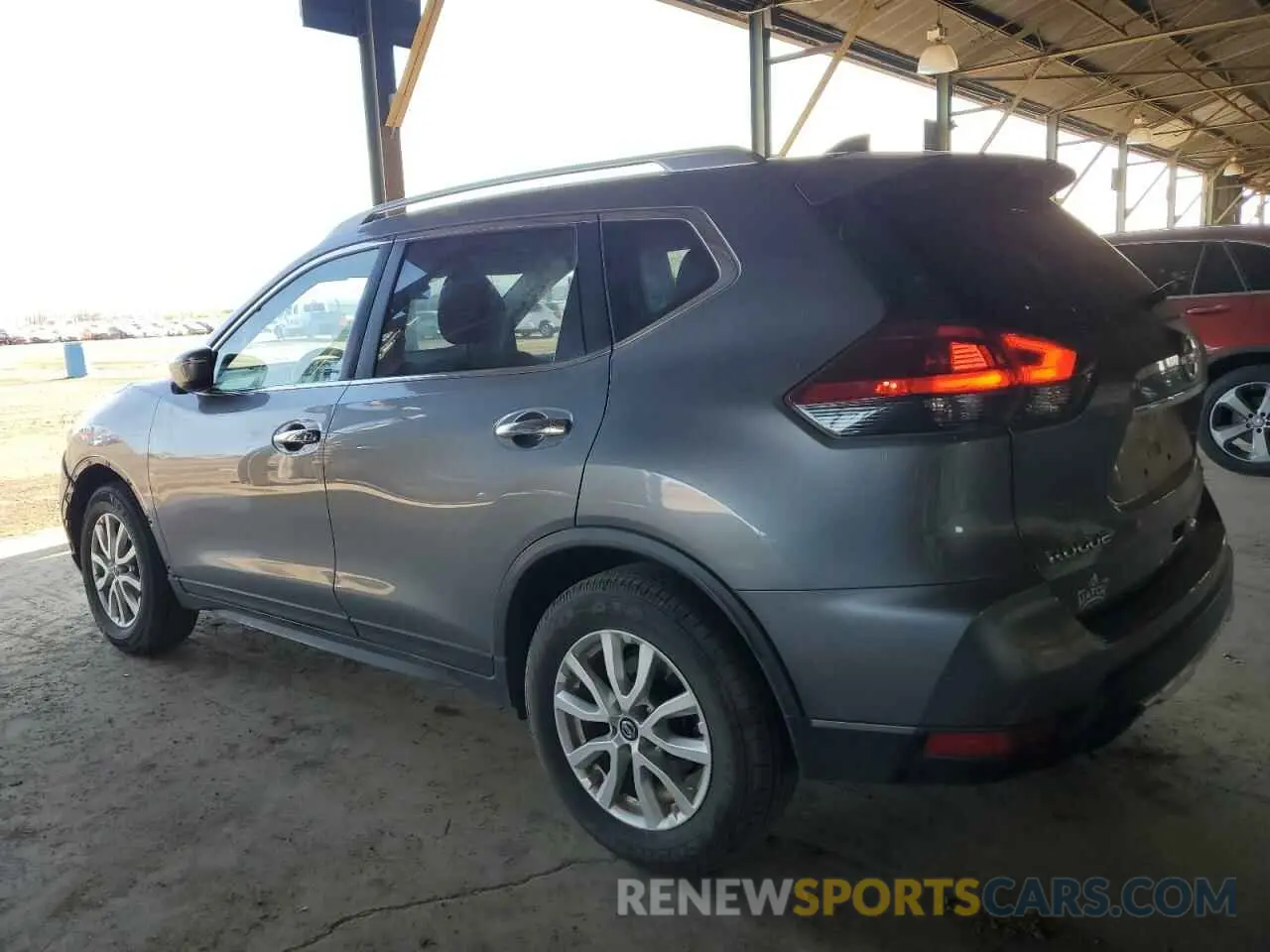 2 Photograph of a damaged car JN8AT2MT0LW018208 NISSAN ROGUE 2020