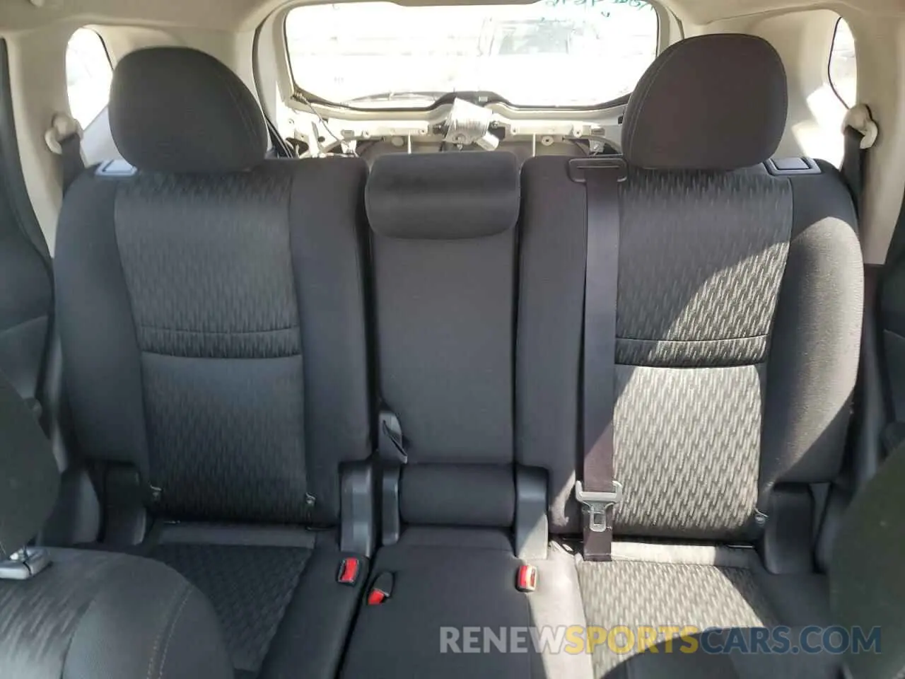 10 Photograph of a damaged car JN8AT2MT0LW033680 NISSAN ROGUE 2020