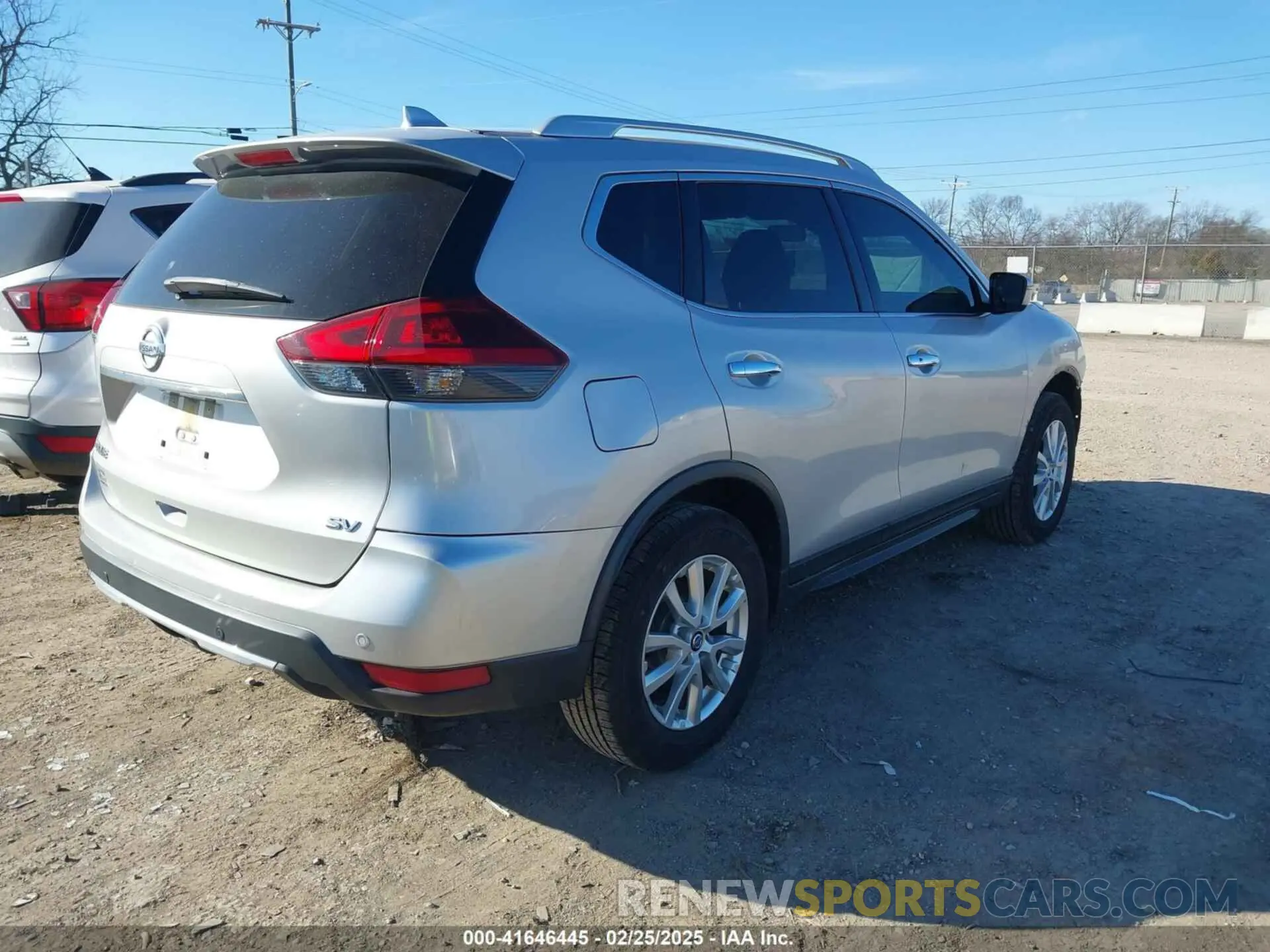 4 Photograph of a damaged car JN8AT2MT0LW038636 NISSAN ROGUE 2020
