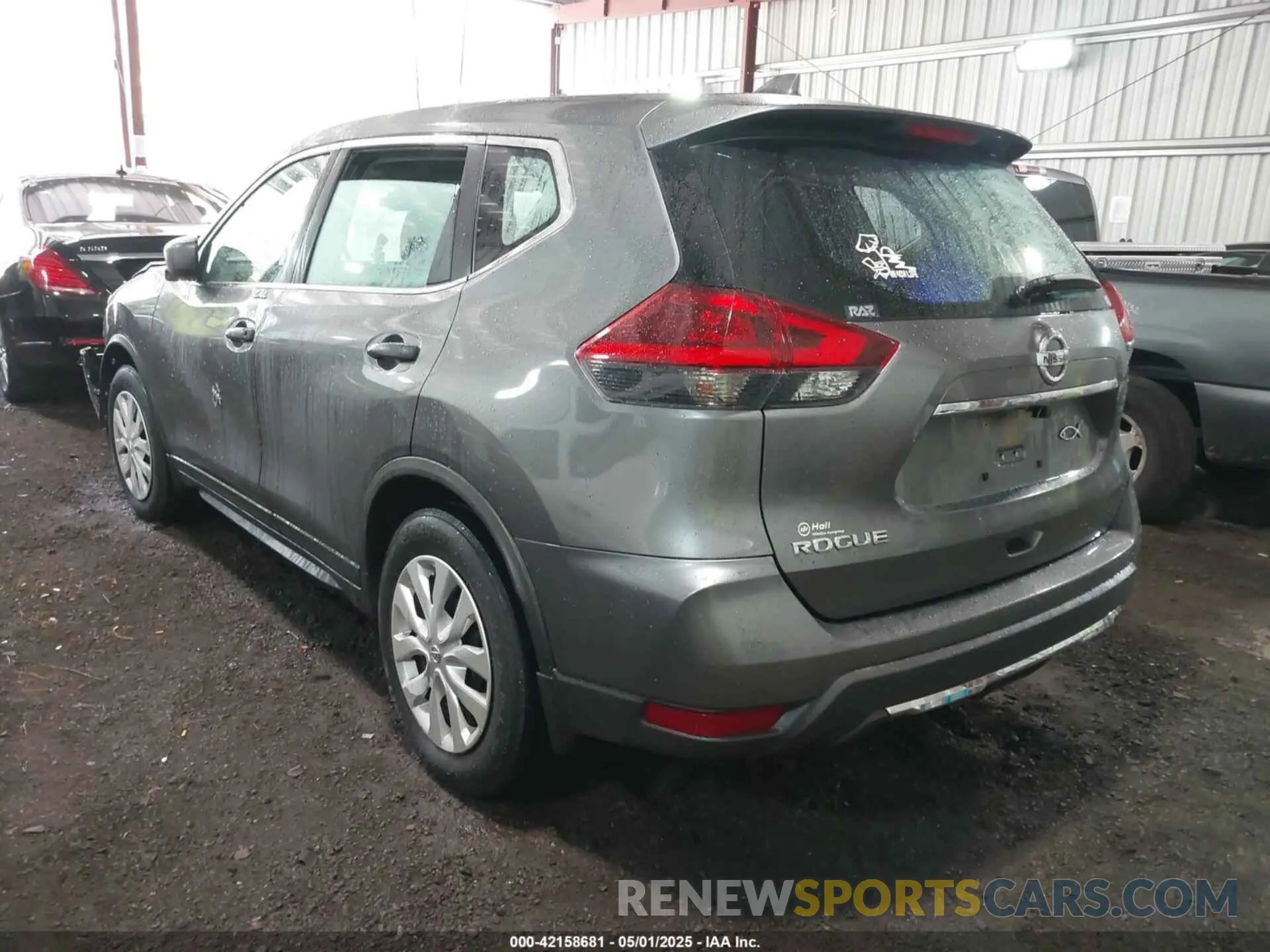 3 Photograph of a damaged car JN8AT2MT1LW001160 NISSAN ROGUE 2020