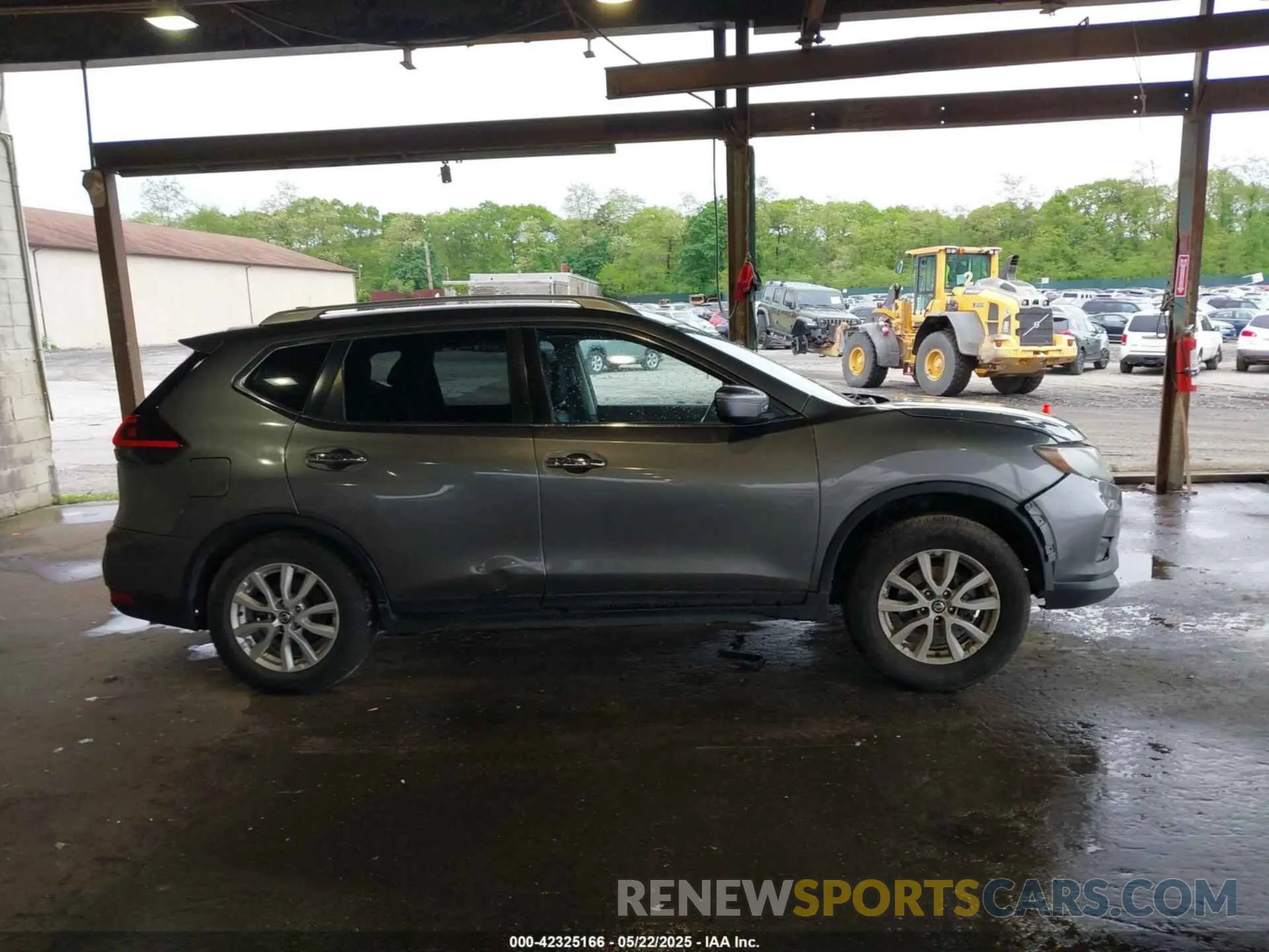 12 Photograph of a damaged car JN8AT2MT1LW003328 NISSAN ROGUE 2020