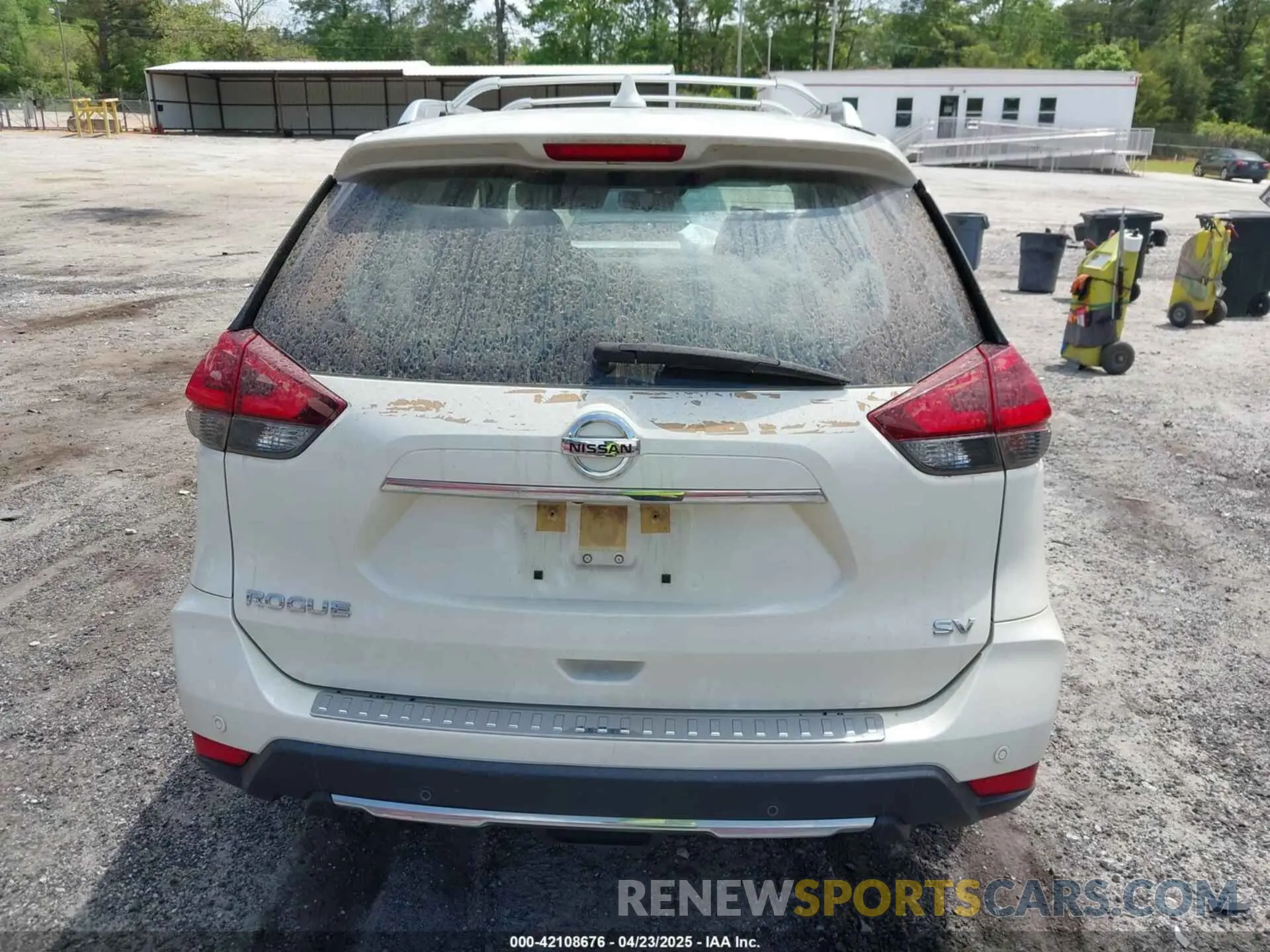 16 Photograph of a damaged car JN8AT2MT1LW005743 NISSAN ROGUE 2020