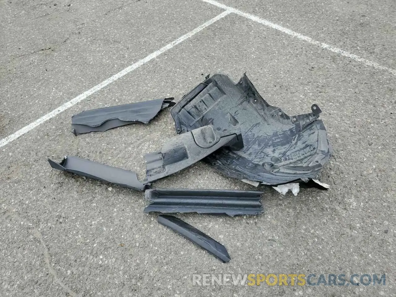 13 Photograph of a damaged car JN8AT2MT1LW006570 NISSAN ROGUE 2020